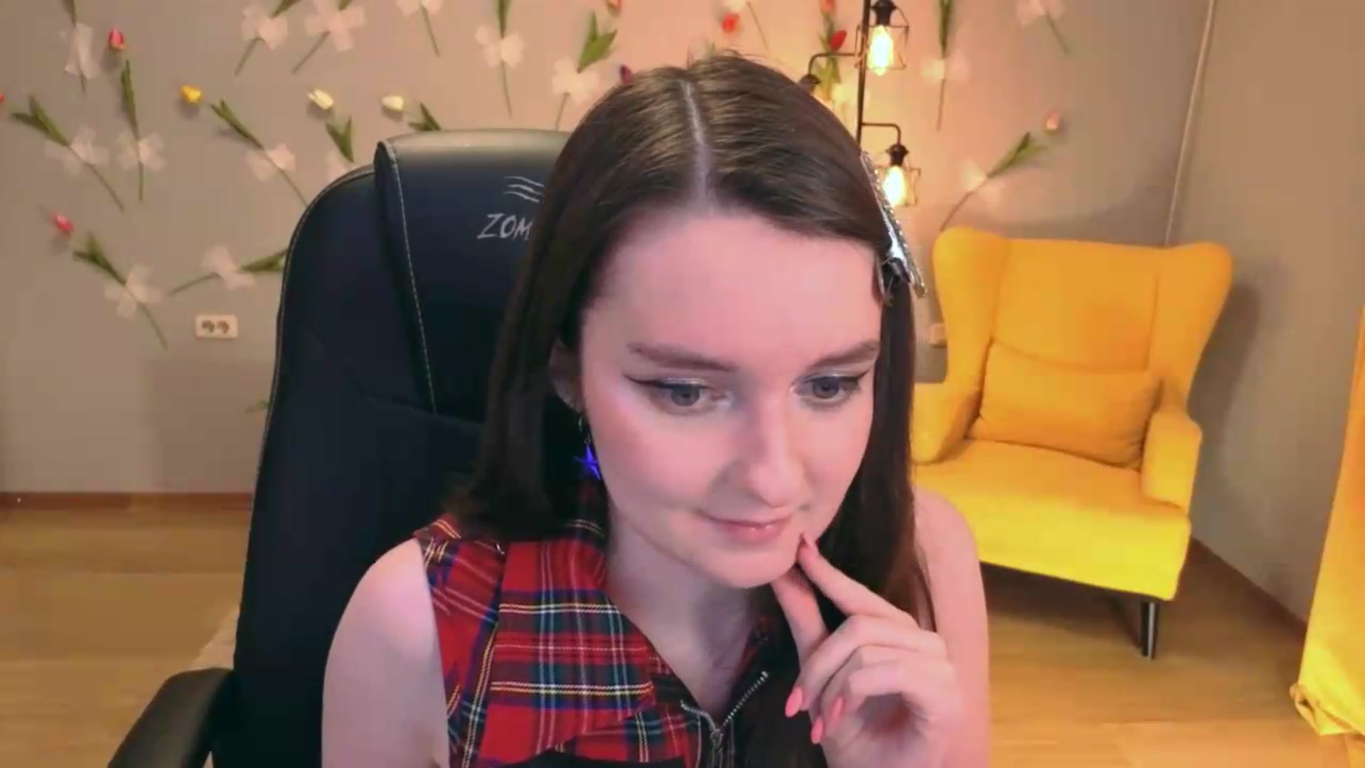 Gallery image thumbnail from Milim_Nava's myfreecams stream on, 06/09/2026, 03:11 image 19 of 20