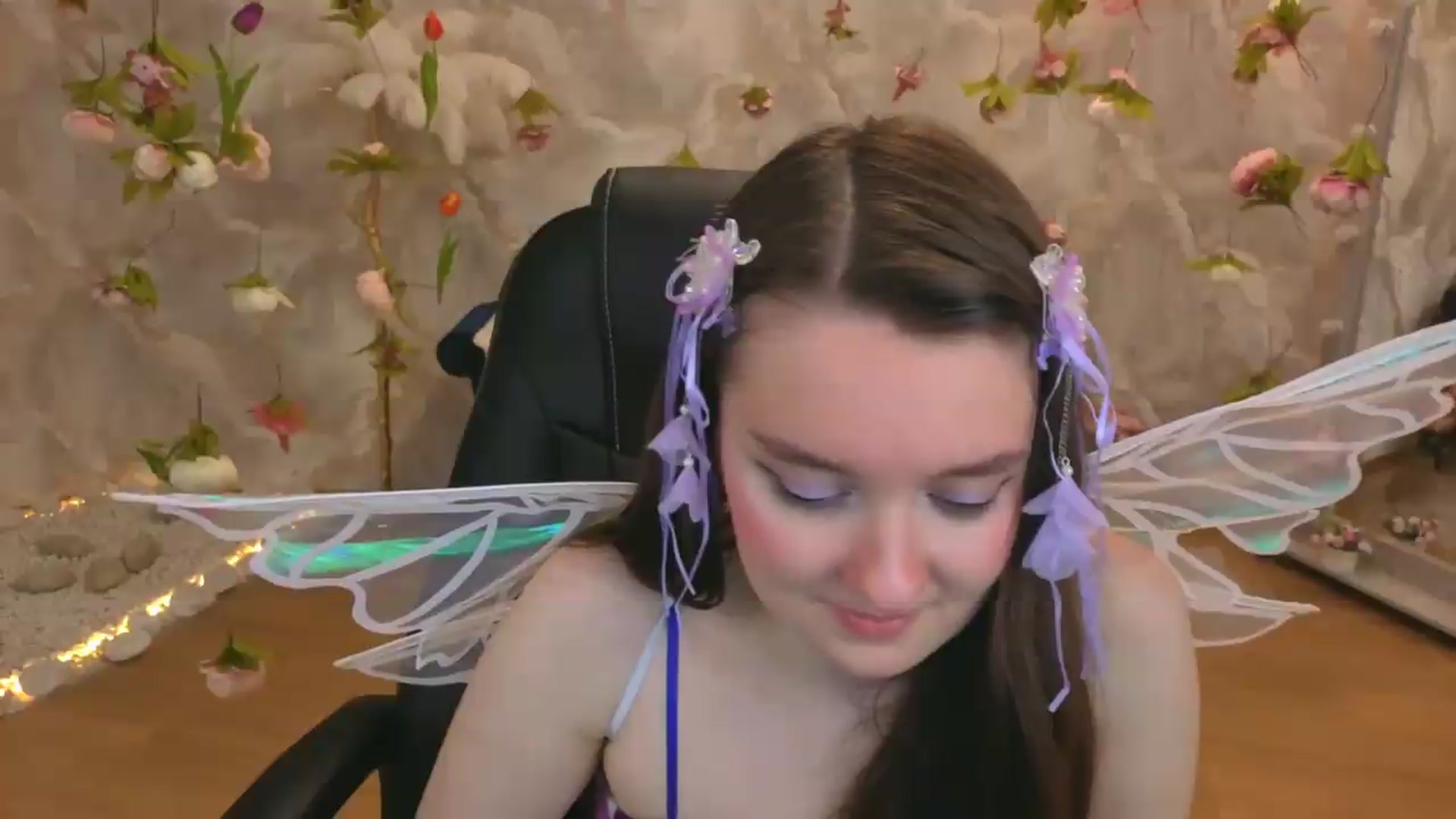 Gallery image thumbnail from Milim_Nava's myfreecams stream on, 06/10/2026, 24:39 image 2 of 20