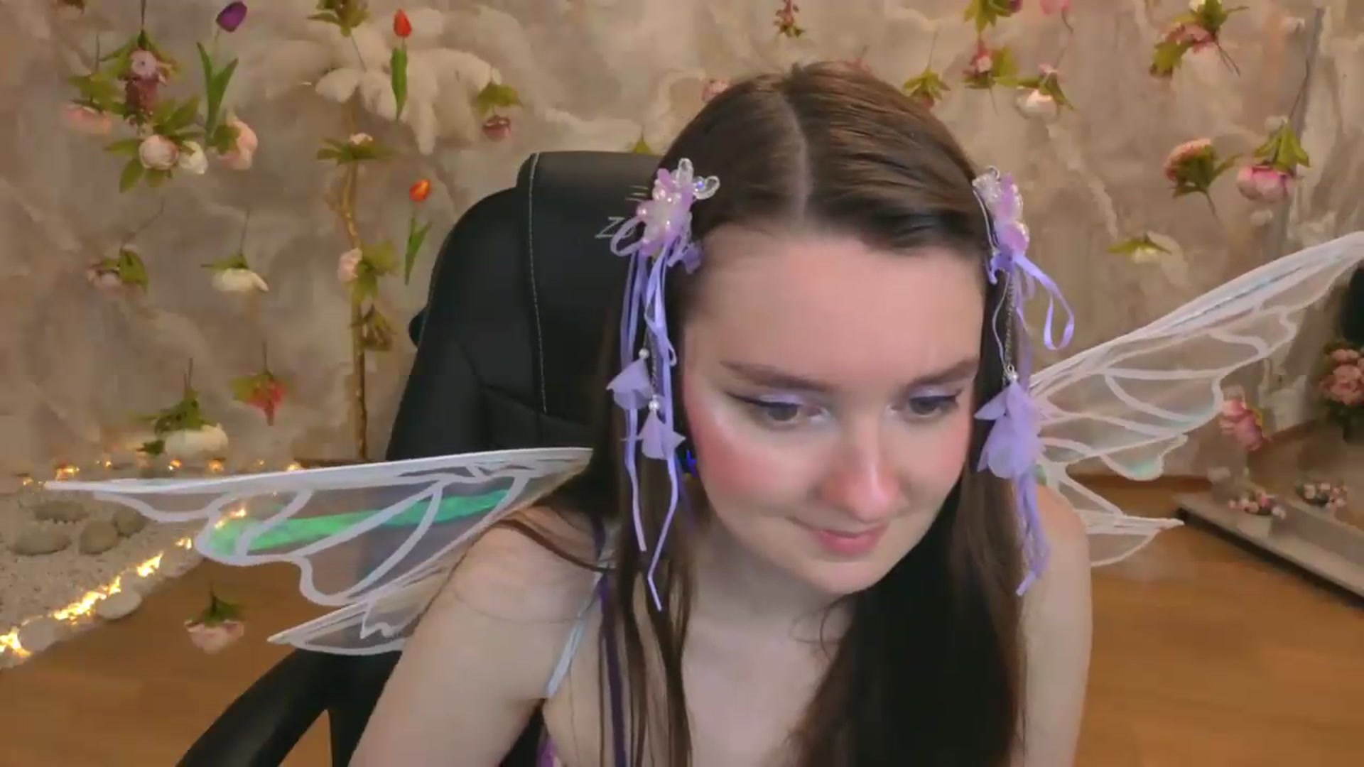 Gallery image thumbnail from Milim_Nava's myfreecams stream on, 06/10/2026, 24:39 image 3 of 20