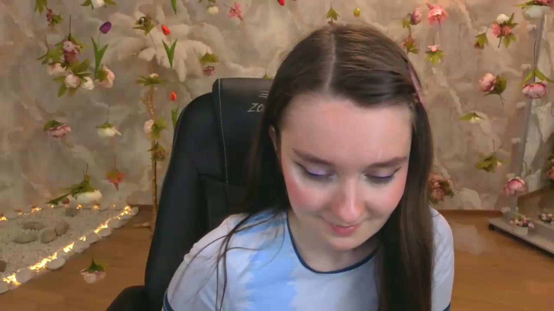 Gallery image thumbnail from Milim_Nava's myfreecams stream on, 06/10/2026, 04:54 image 8 of 20