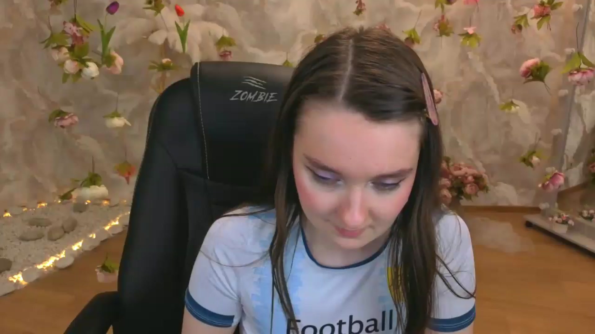 Gallery image thumbnail from Milim_Nava's myfreecams stream on, 06/10/2026, 04:54 image 17 of 20