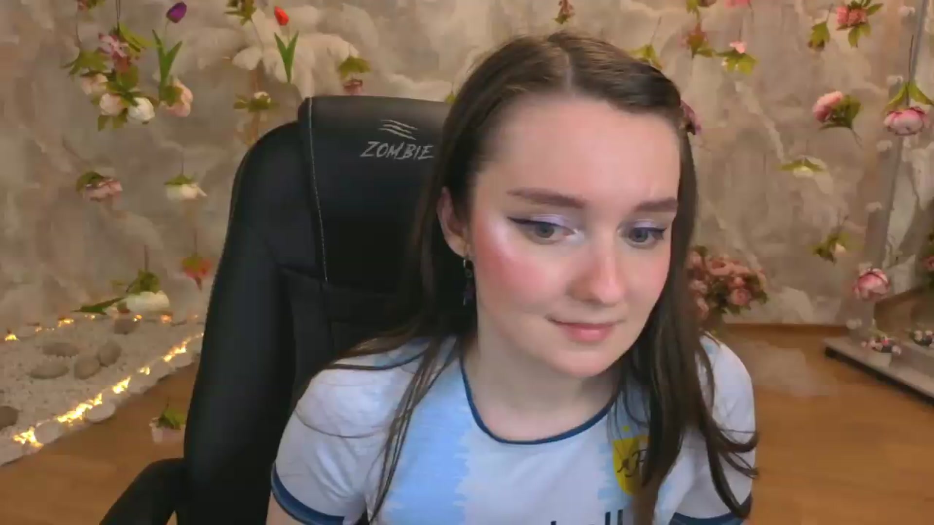 Gallery image thumbnail from Milim_Nava's myfreecams stream on, 06/10/2026, 04:54 image 16 of 20