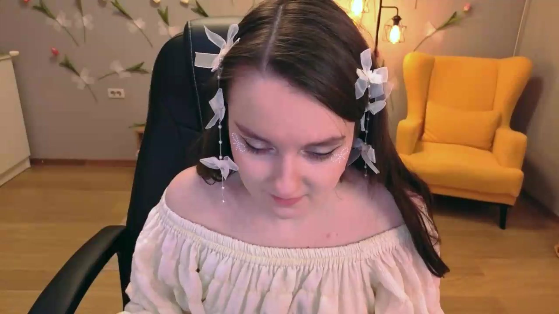 Gallery image thumbnail from Milim_Nava's myfreecams stream on, 06/10/2026, 19:50 image 14 of 20