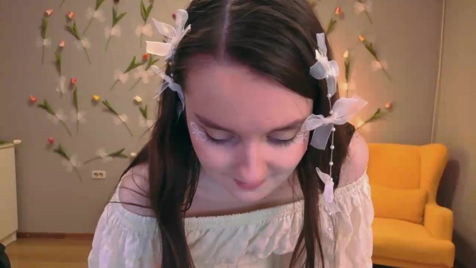 Gallery image thumbnail from Milim_Nava's myfreecams stream on, 06/10/2026, 19:50 image 16 of 20