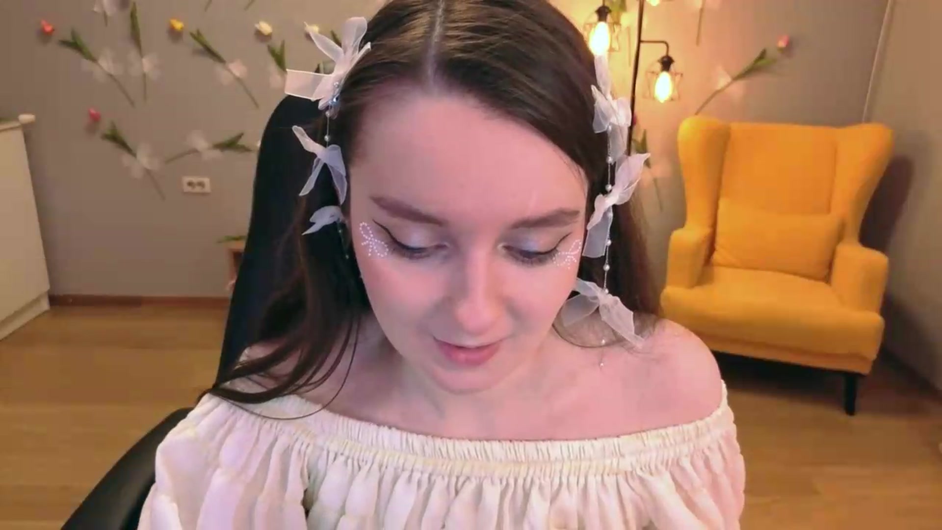Gallery image thumbnail from Milim_Nava's myfreecams stream on, 06/10/2026, 19:50 image 15 of 20