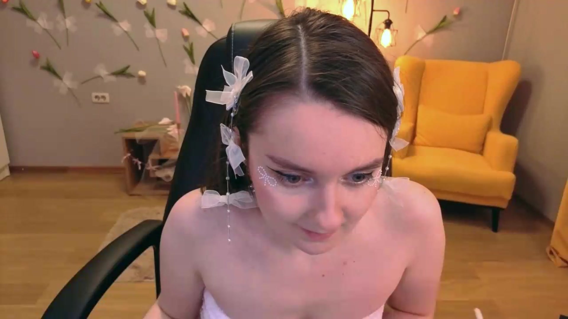 Gallery image thumbnail from Milim_Nava's myfreecams stream on, 06/10/2026, 22:24 image 14 of 20