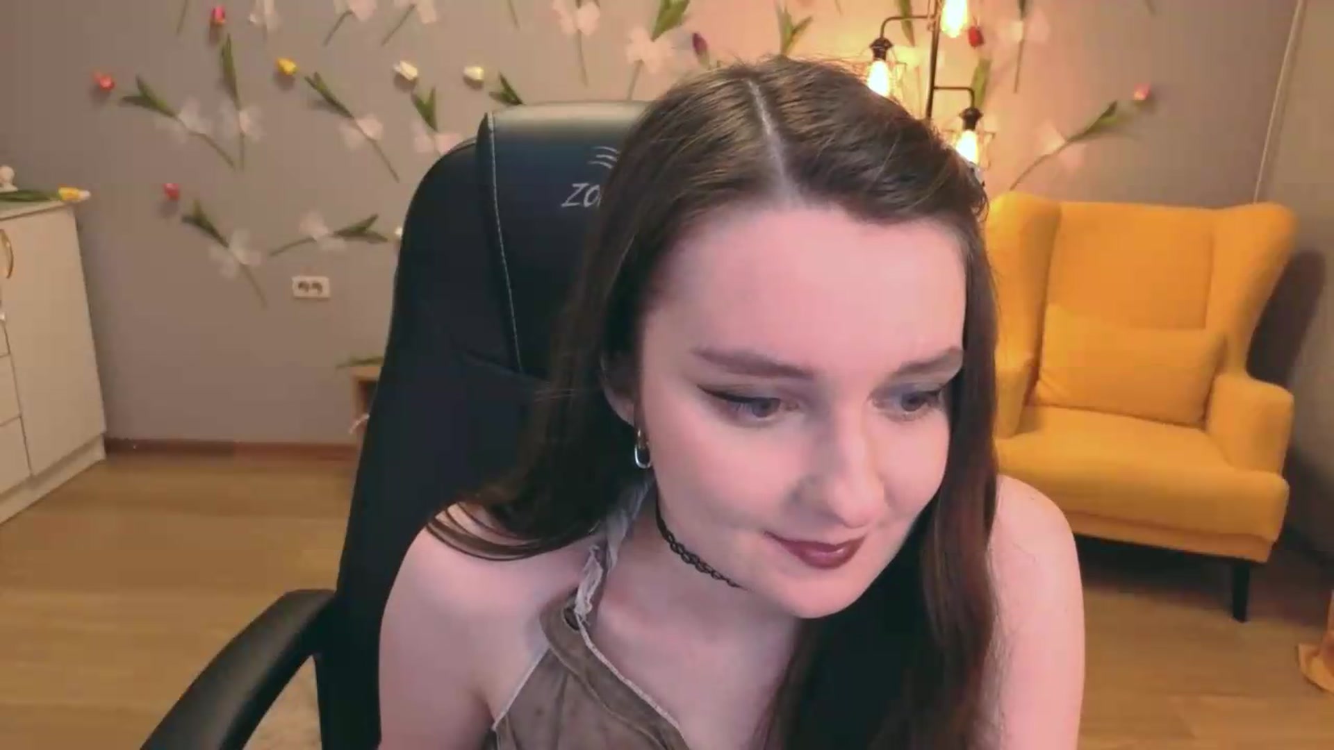 Gallery image thumbnail from Milim_Nava's myfreecams stream on, 06/19/2026, 19:33 image 14 of 20