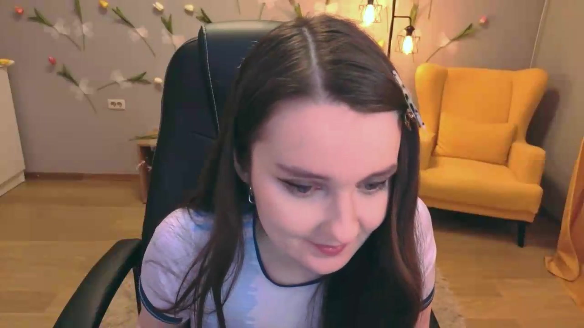 Gallery image thumbnail from Milim_Nava's myfreecams stream on, 06/19/2026, 21:52 image 9 of 20
