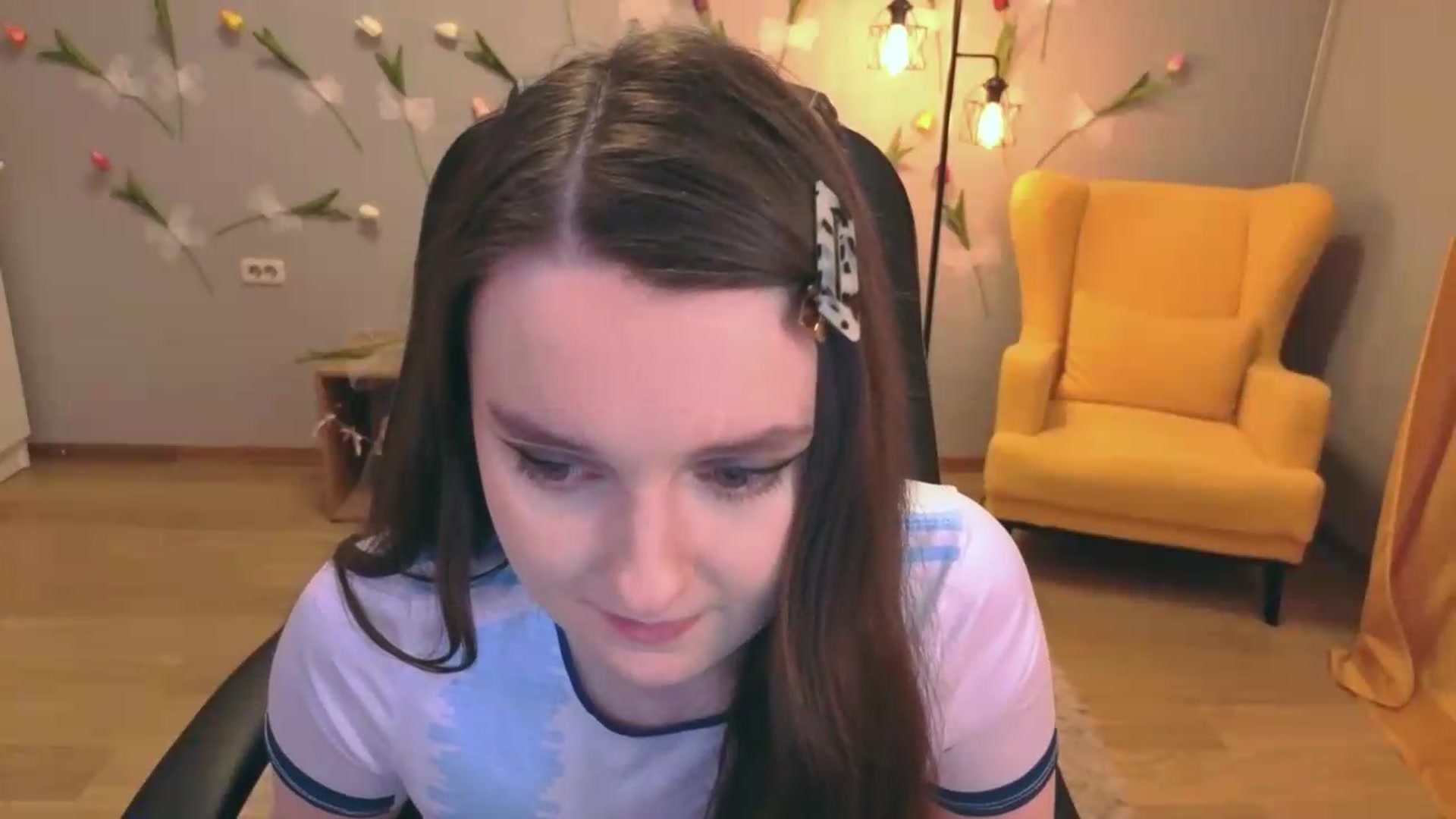 Gallery image thumbnail from Milim_Nava's myfreecams stream on, 06/19/2026, 21:52 image 17 of 20