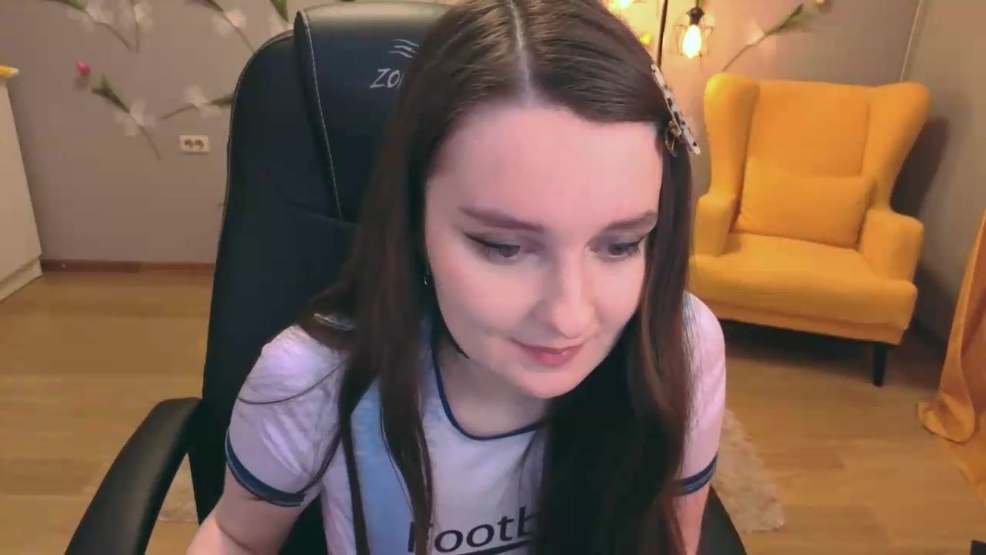 Gallery image thumbnail from Milim_Nava's myfreecams stream on, 06/19/2026, 21:52 image 12 of 20