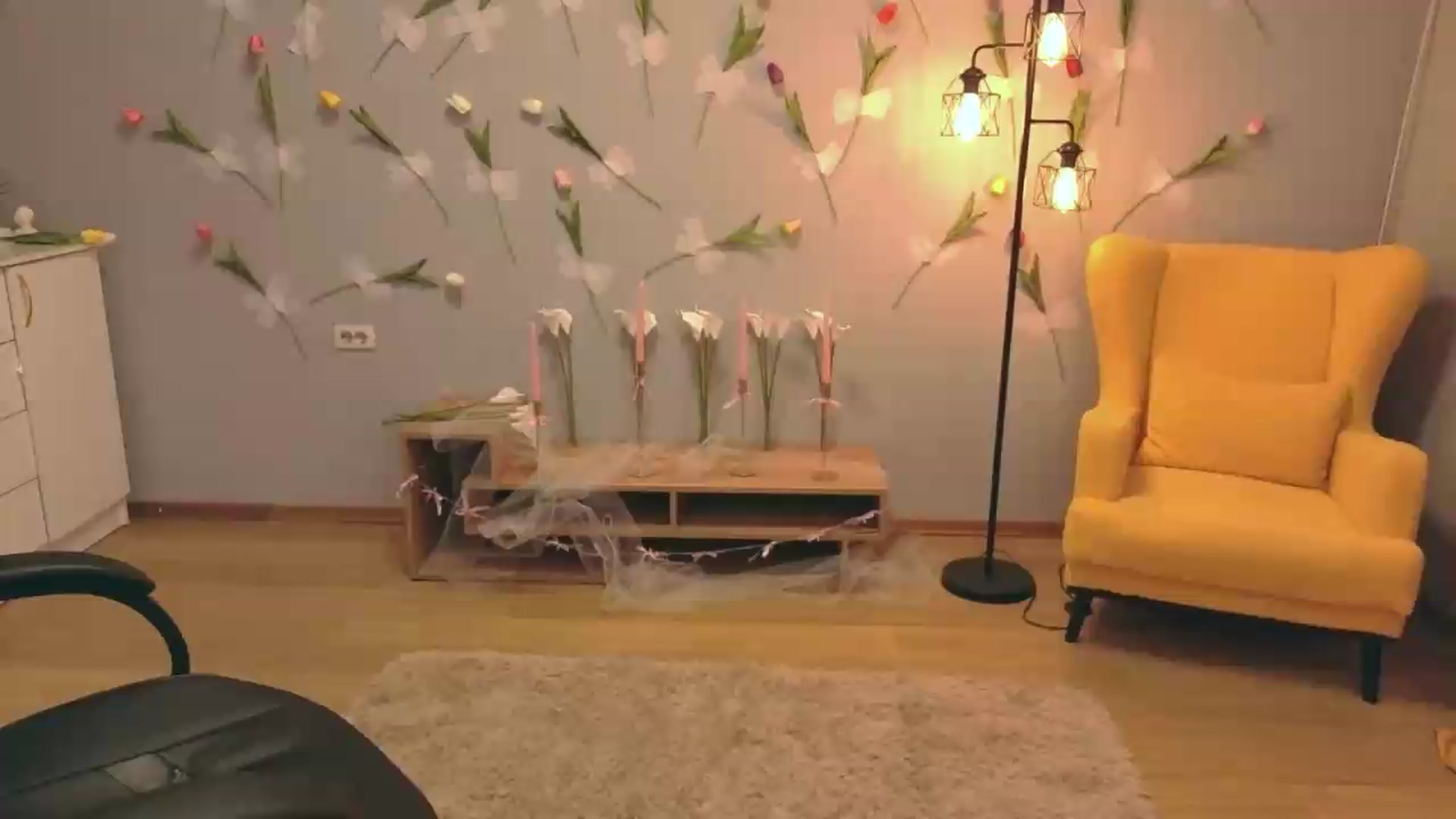 Gallery image thumbnail from Milim_Nava's myfreecams stream on, 06/19/2026, 21:52 image 1 of 20