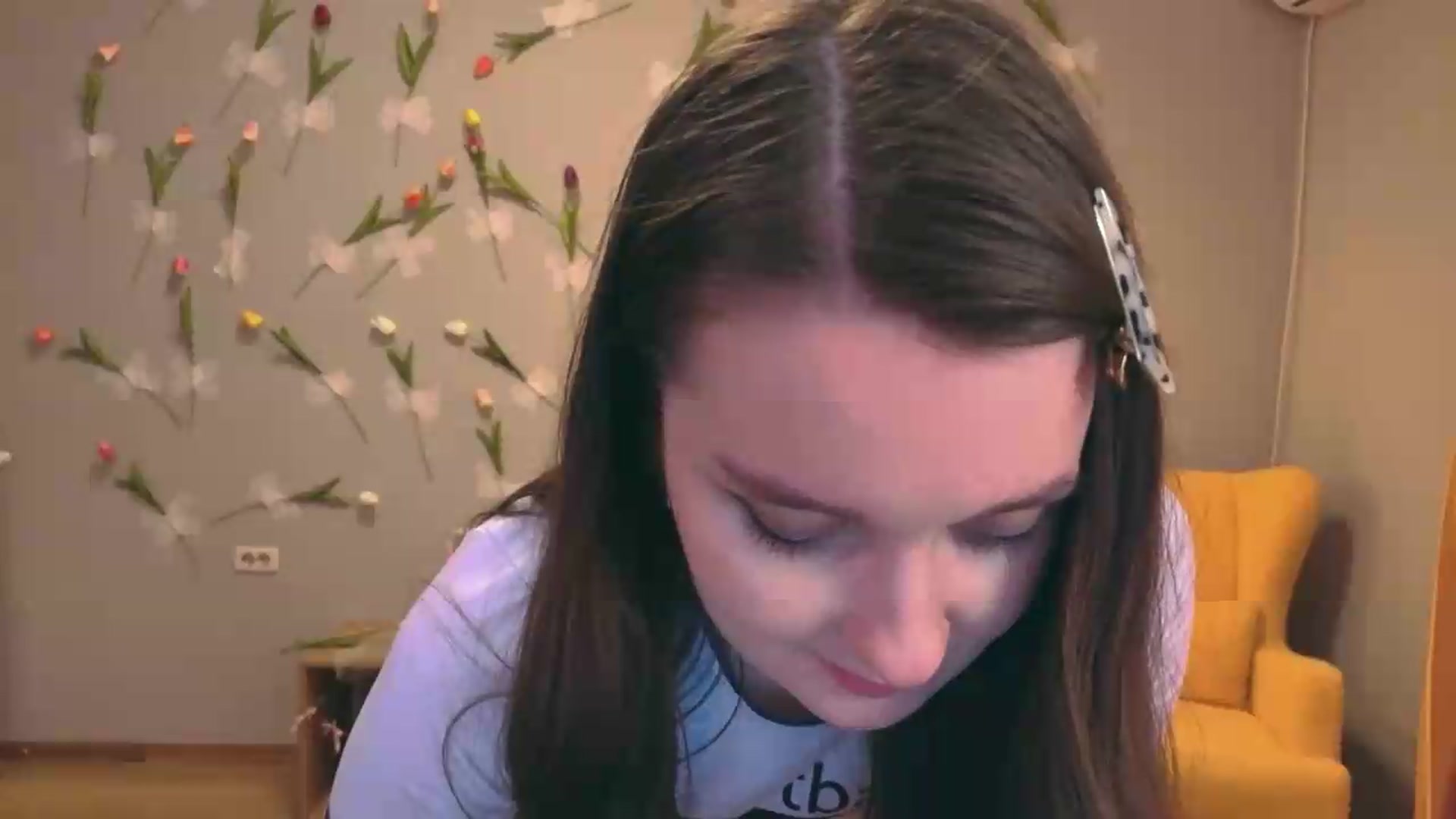 Gallery image thumbnail from Milim_Nava's myfreecams stream on, 06/19/2026, 23:00 image 18 of 20
