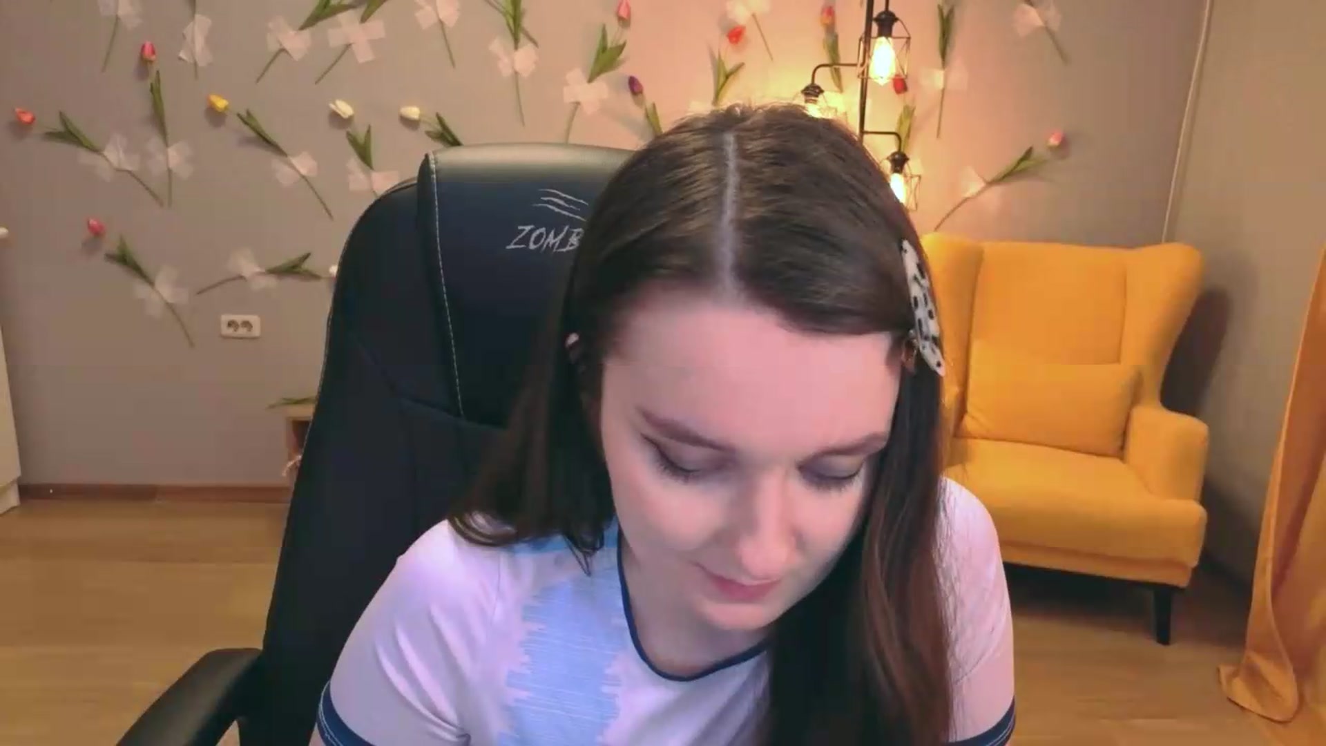 Gallery image thumbnail from Milim_Nava's myfreecams stream on, 06/19/2026, 23:00 image 7 of 20