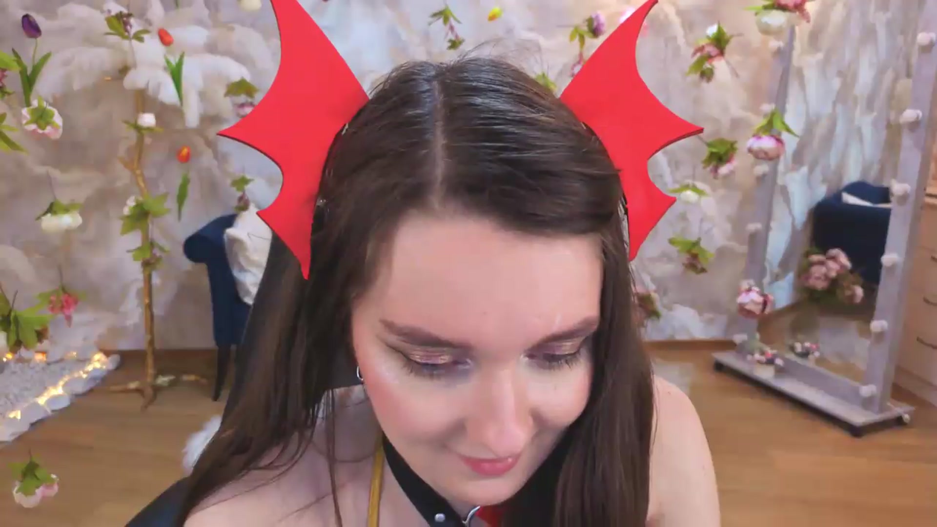 Gallery image thumbnail from Milim_Nava's myfreecams stream on, 06/21/2026, 01:03 image 7 of 20