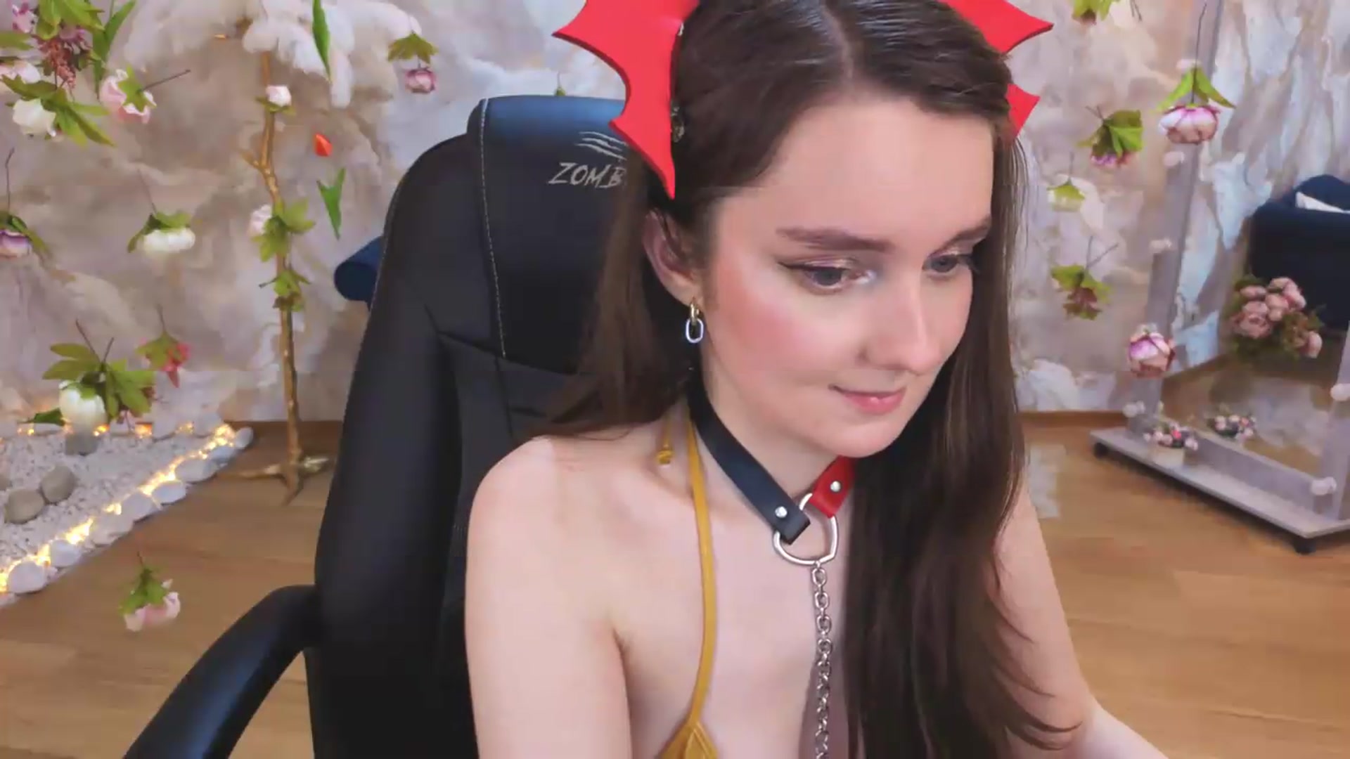 Gallery image thumbnail from Milim_Nava's myfreecams stream on, 06/21/2026, 01:03 image 4 of 20