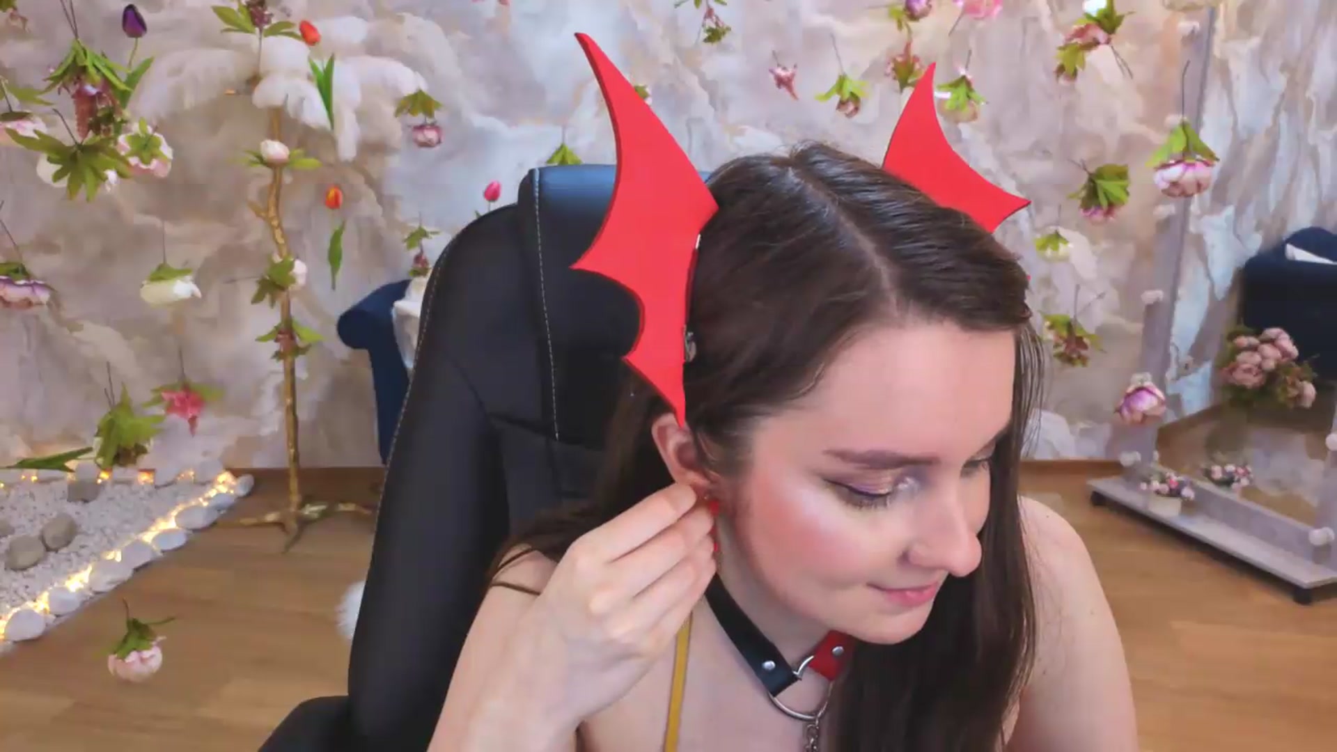 Gallery image thumbnail from Milim_Nava's myfreecams stream on, 06/21/2026, 01:03 image 13 of 20