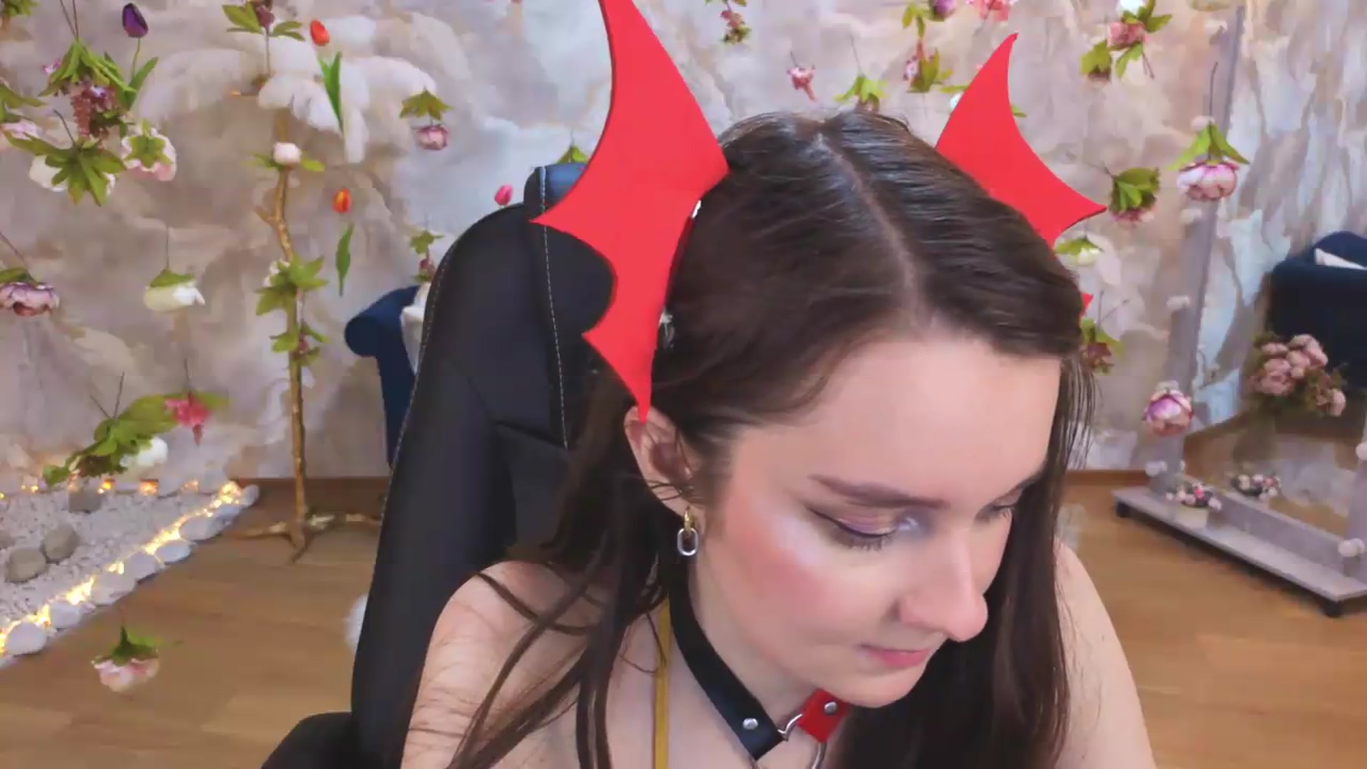 Gallery image thumbnail from Milim_Nava's myfreecams stream on, 06/21/2026, 01:03 image 15 of 20
