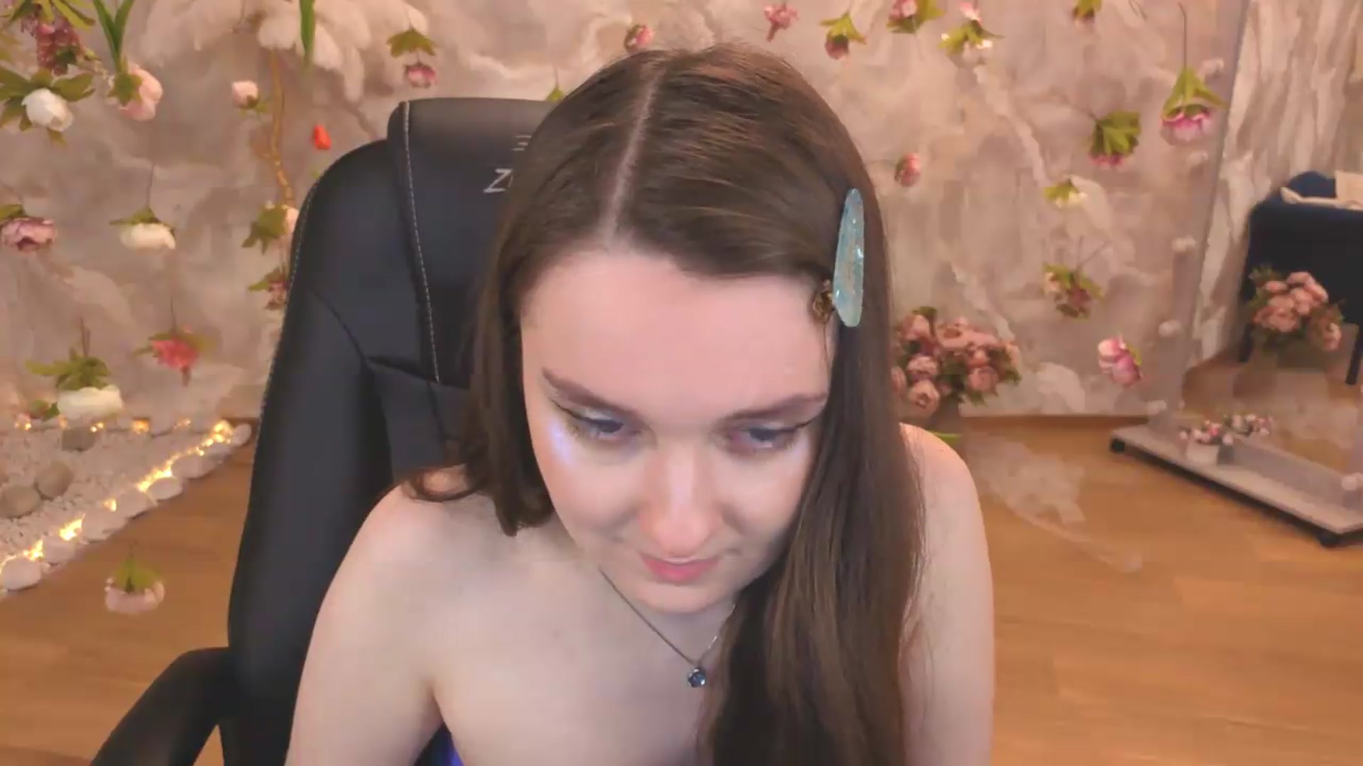 Gallery image thumbnail from Milim_Nava's myfreecams stream on, 06/25/2026, 03:57 image 7 of 20