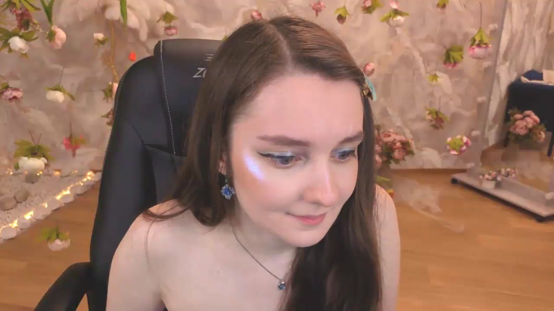 Gallery image thumbnail from Milim_Nava's myfreecams stream on, 06/25/2026, 03:57 image 13 of 20