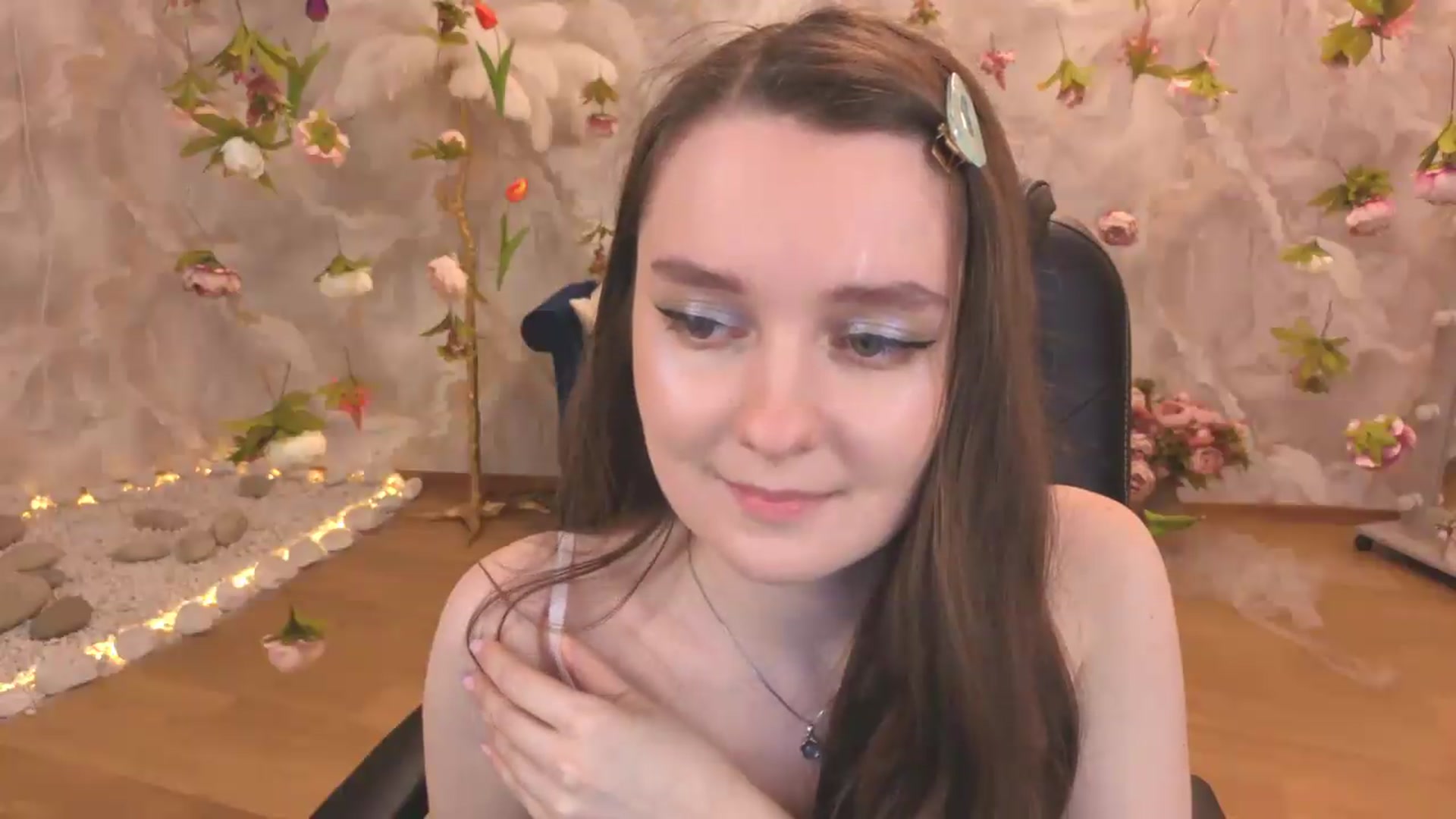Gallery image thumbnail from Milim_Nava's myfreecams stream on, 06/25/2026, 05:21 image 13 of 20