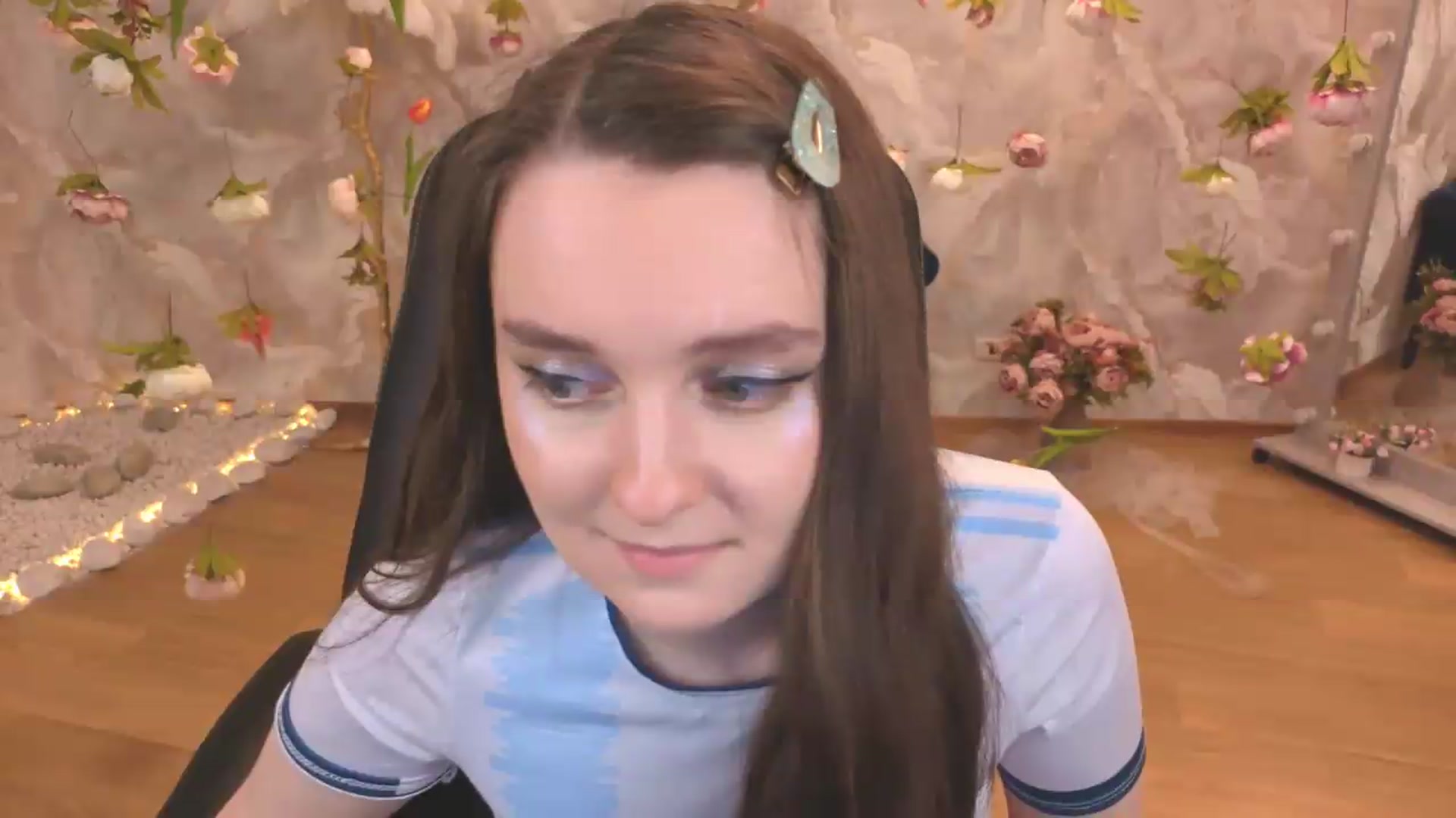 Gallery image thumbnail from Milim_Nava's myfreecams stream on, 06/25/2026, 07:48 image 11 of 20
