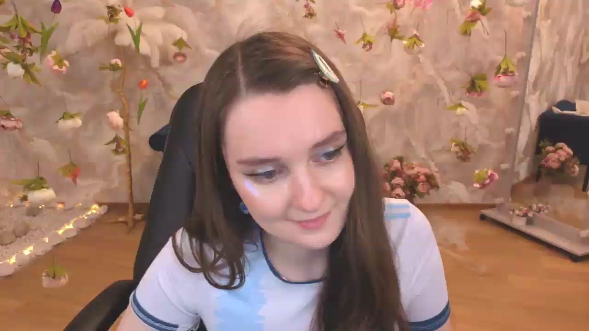 Gallery image thumbnail from Milim_Nava's myfreecams stream on, 06/25/2026, 07:48 image 1 of 20
