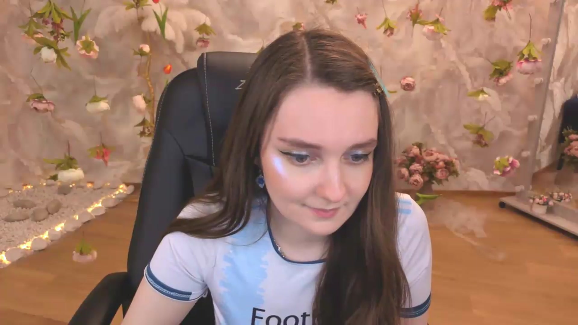 Gallery image thumbnail from Milim_Nava's myfreecams stream on, 06/25/2026, 07:48 image 4 of 20