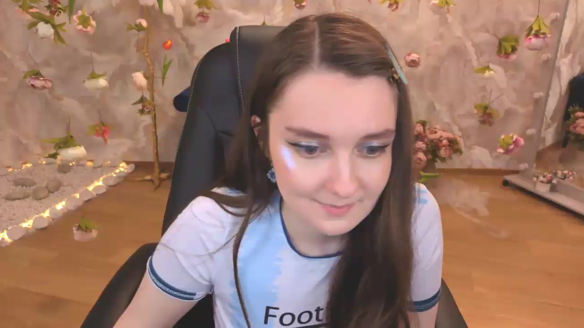 Gallery image thumbnail from Milim_Nava's myfreecams stream on, 06/25/2026, 07:48 image 12 of 20