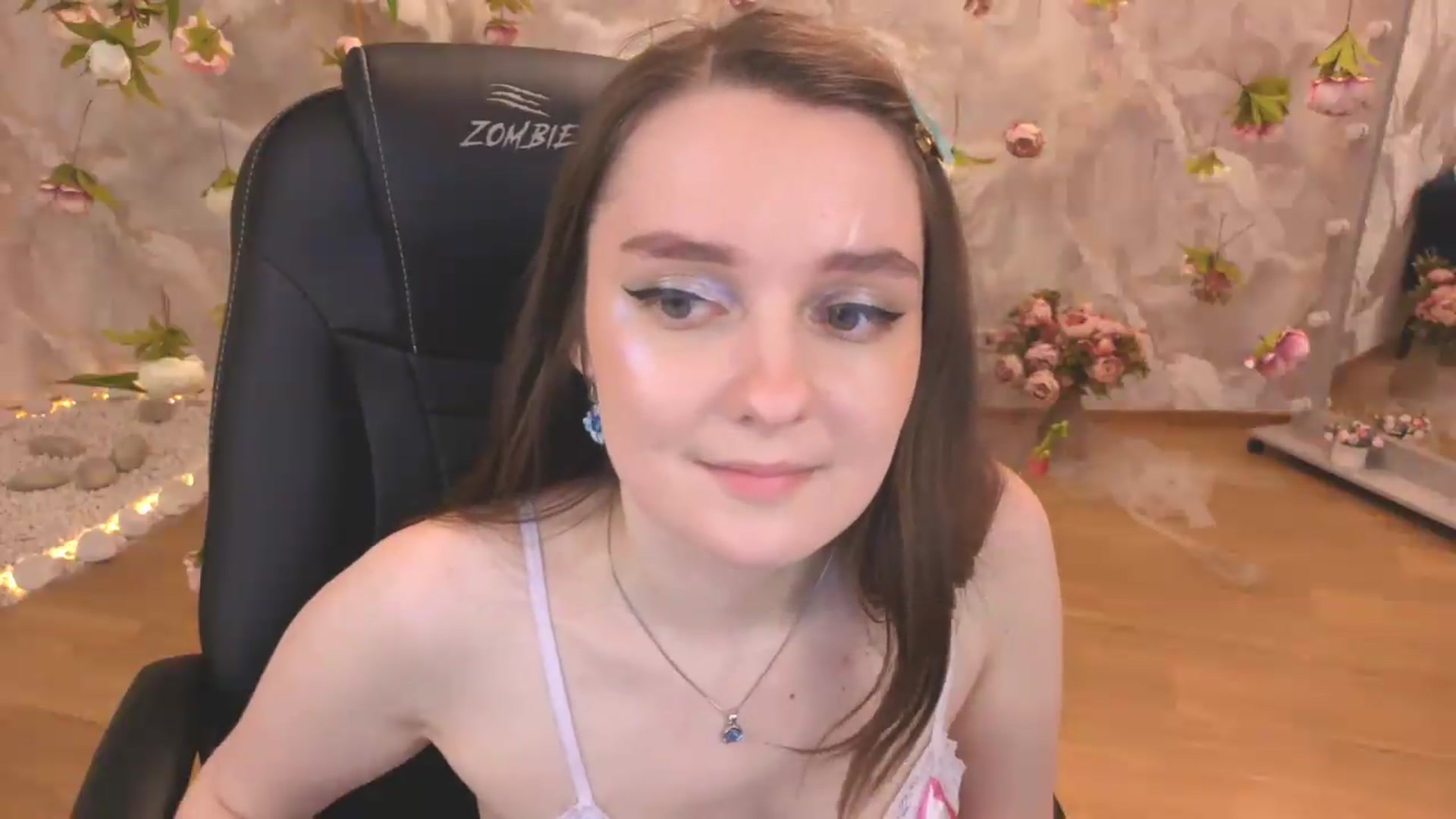 Gallery image thumbnail from Milim_Nava's myfreecams stream on, 06/25/2026, 09:16 image 18 of 20