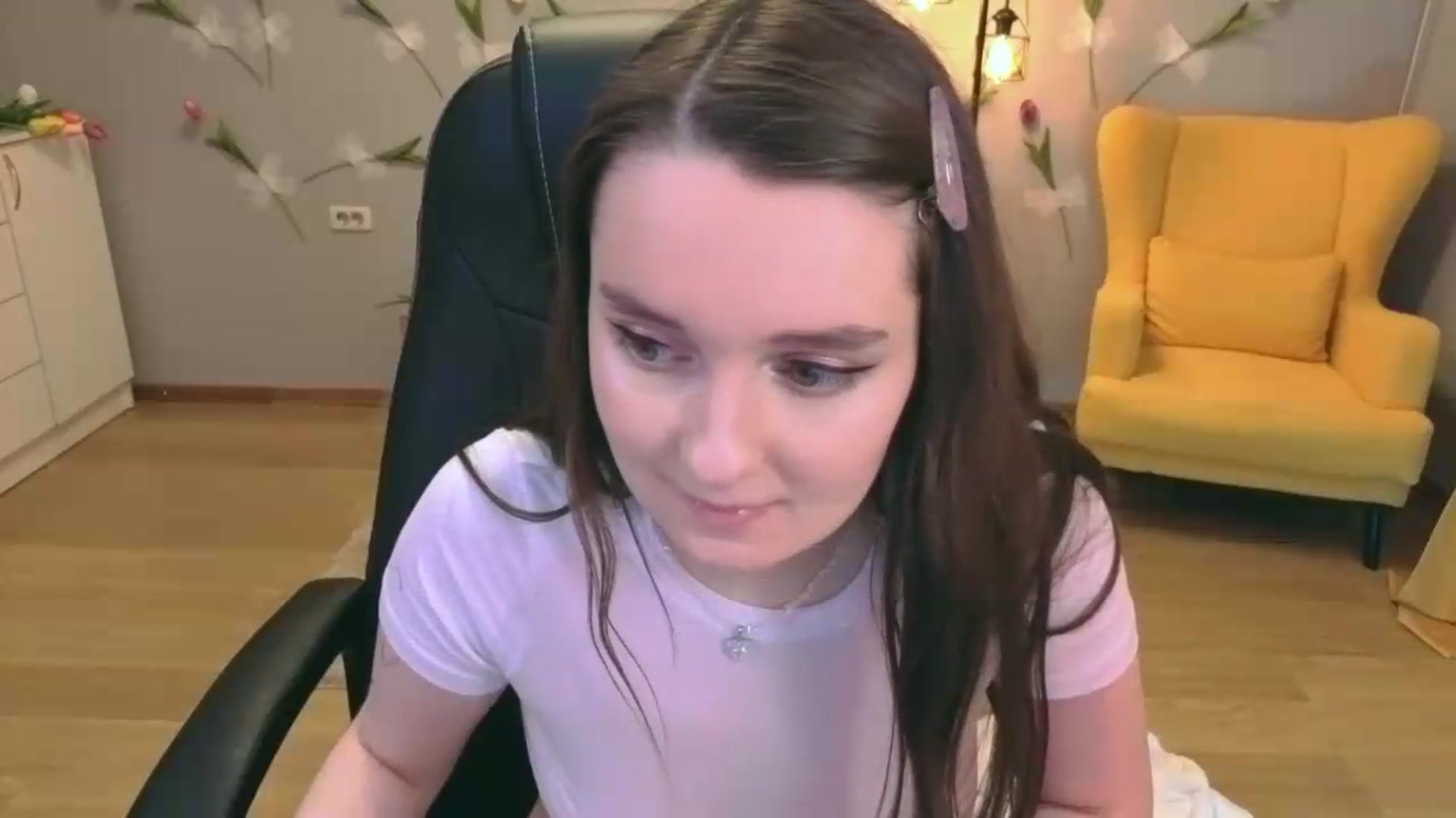 Gallery image thumbnail from Milim_Nava's myfreecams stream on, 06/27/2026, 01:09 image 6 of 20