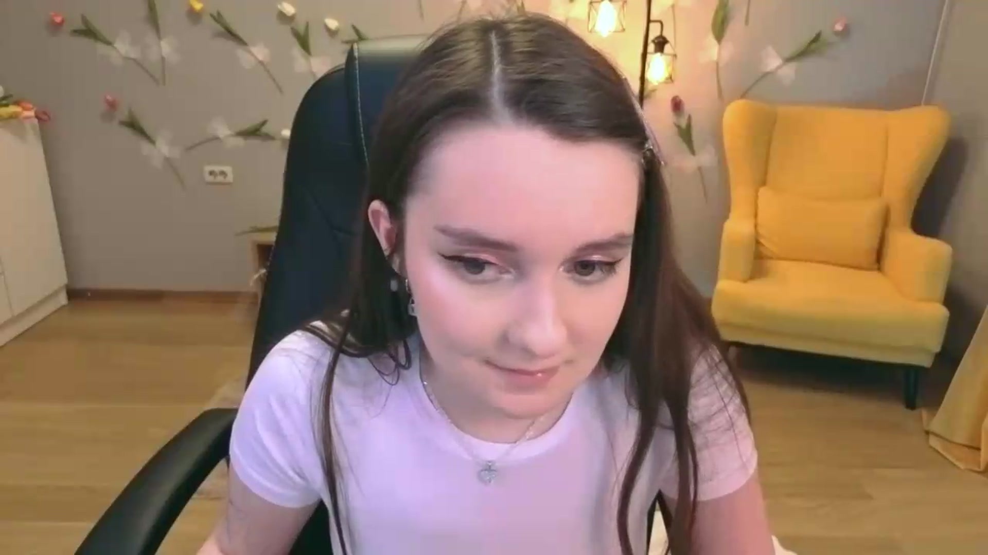 Gallery image thumbnail from Milim_Nava's myfreecams stream on, 06/27/2026, 01:09 image 19 of 20