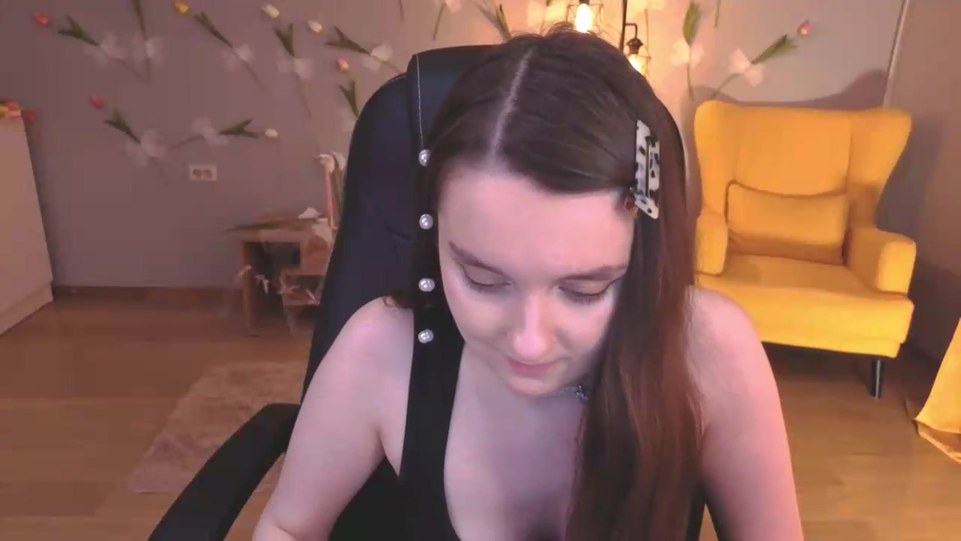 Gallery image thumbnail from Milim_Nava's myfreecams stream on, 06/28/2026, 01:56 image 9 of 20