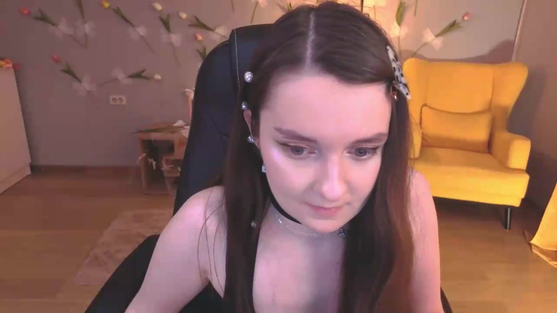 Gallery image thumbnail from Milim_Nava's myfreecams stream on, 06/28/2026, 01:56 image 5 of 20