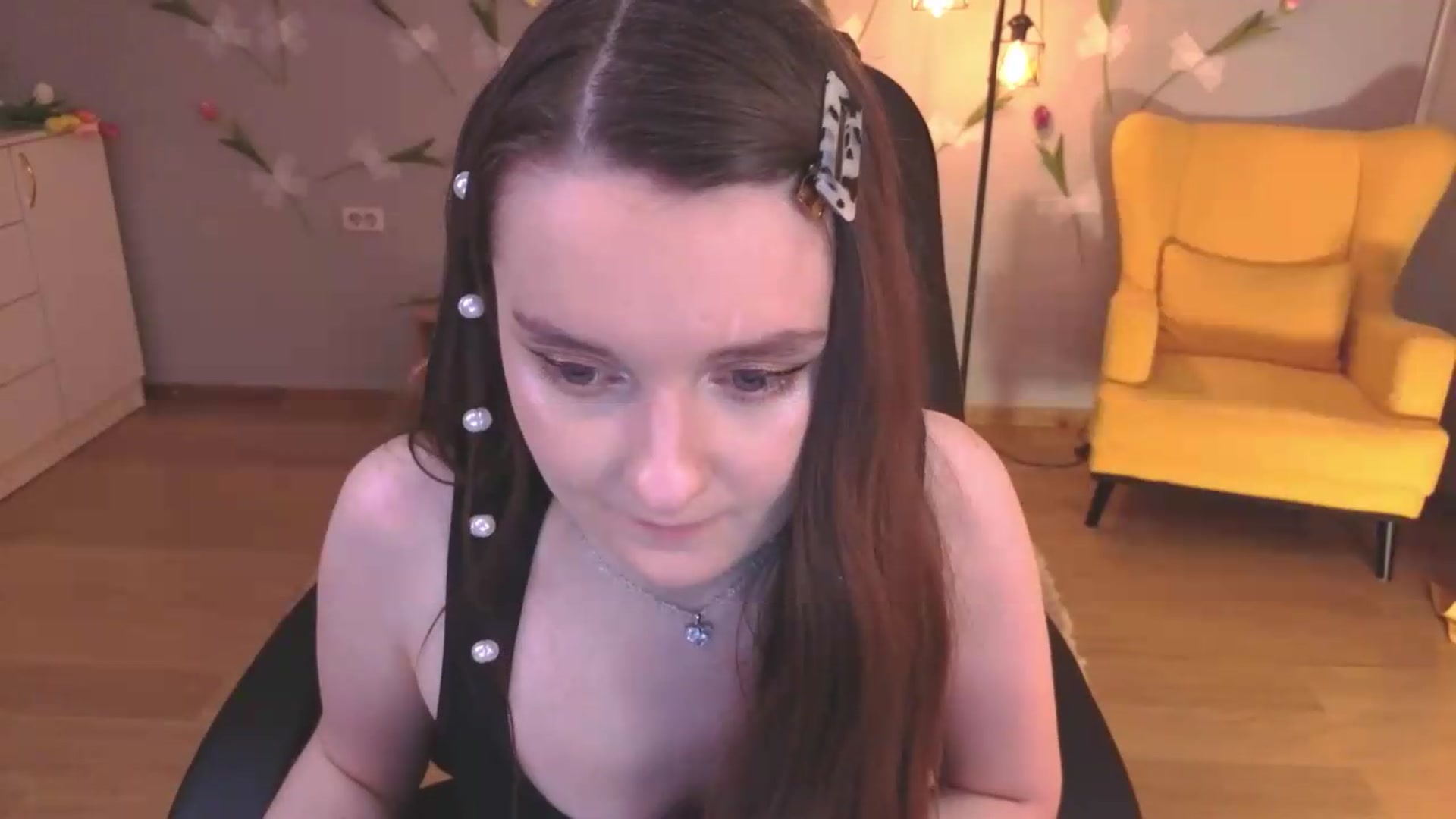 Gallery image thumbnail from Milim_Nava's myfreecams stream on, 06/28/2026, 03:47 image 18 of 20