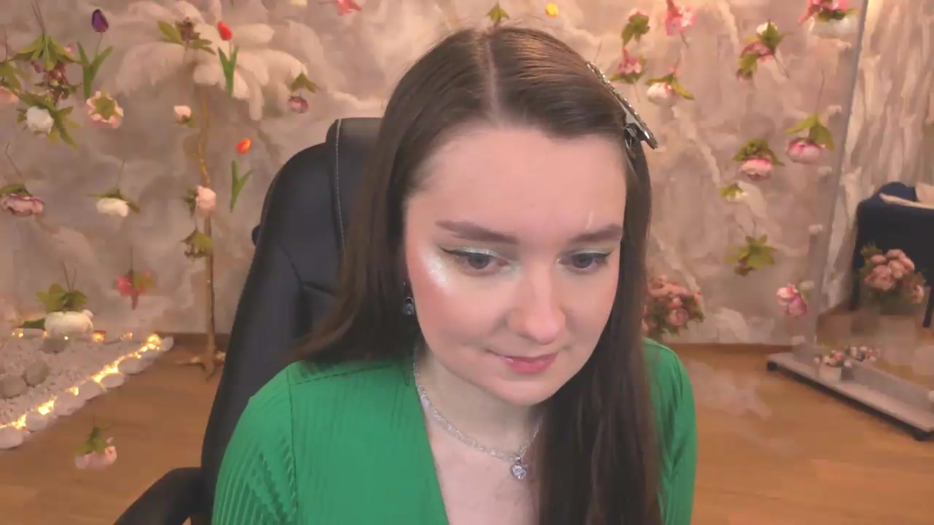 Gallery image thumbnail from Milim_Nava's myfreecams stream on, 06/28/2026, 18:46 image 9 of 20