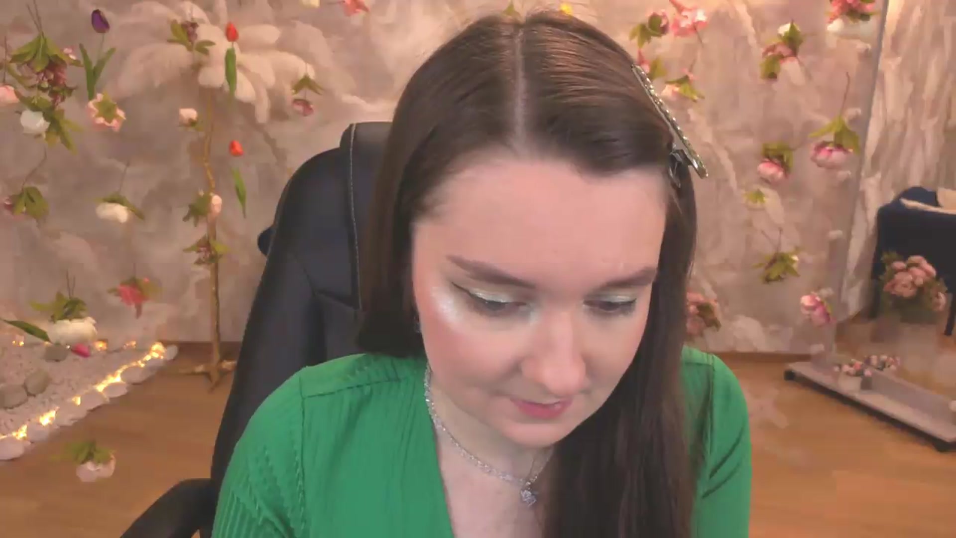 Gallery image thumbnail from Milim_Nava's myfreecams stream on, 06/28/2026, 18:46 image 6 of 20