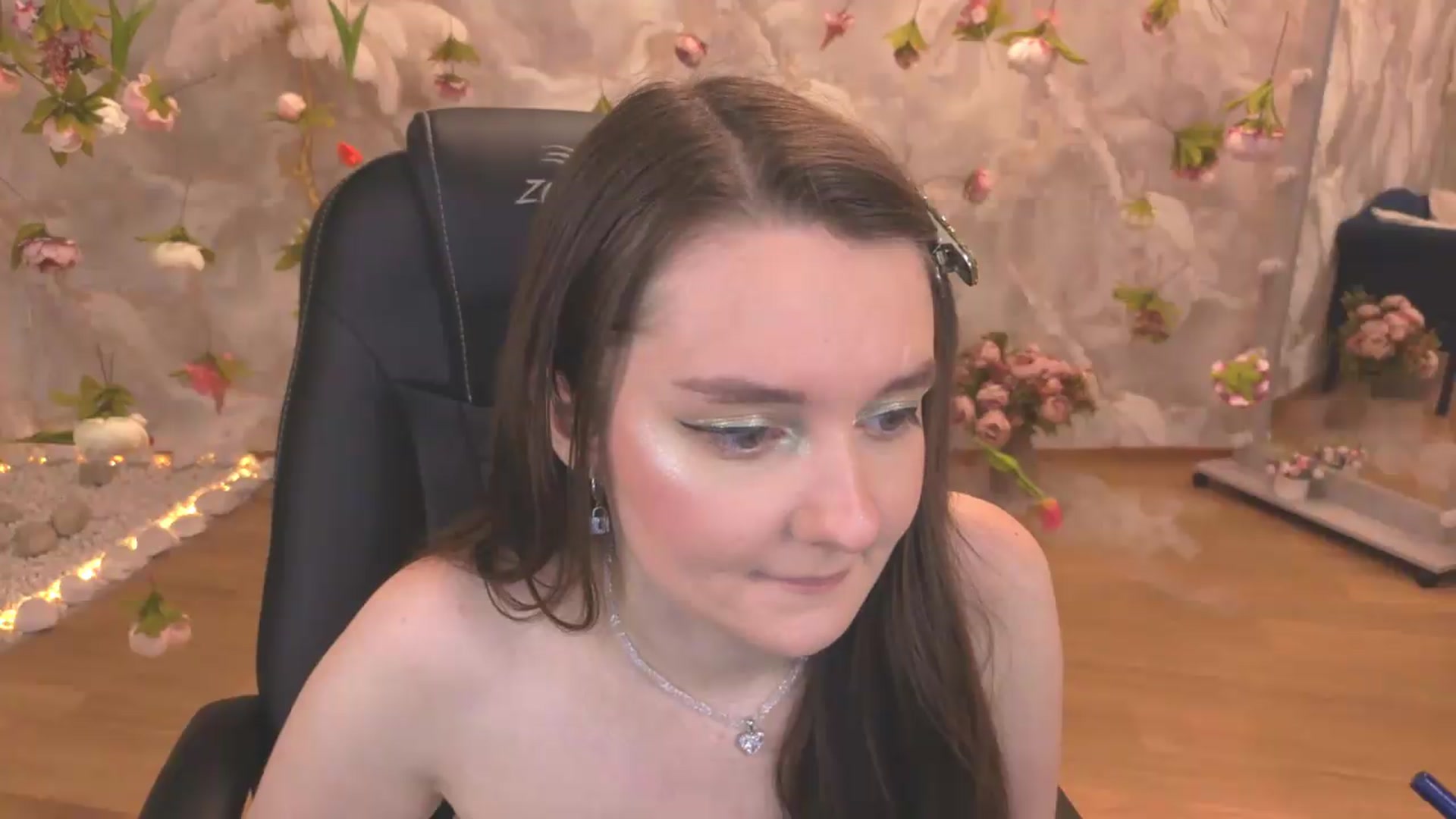 Gallery image thumbnail from Milim_Nava's myfreecams stream on, 06/28/2026, 23:49 image 10 of 20
