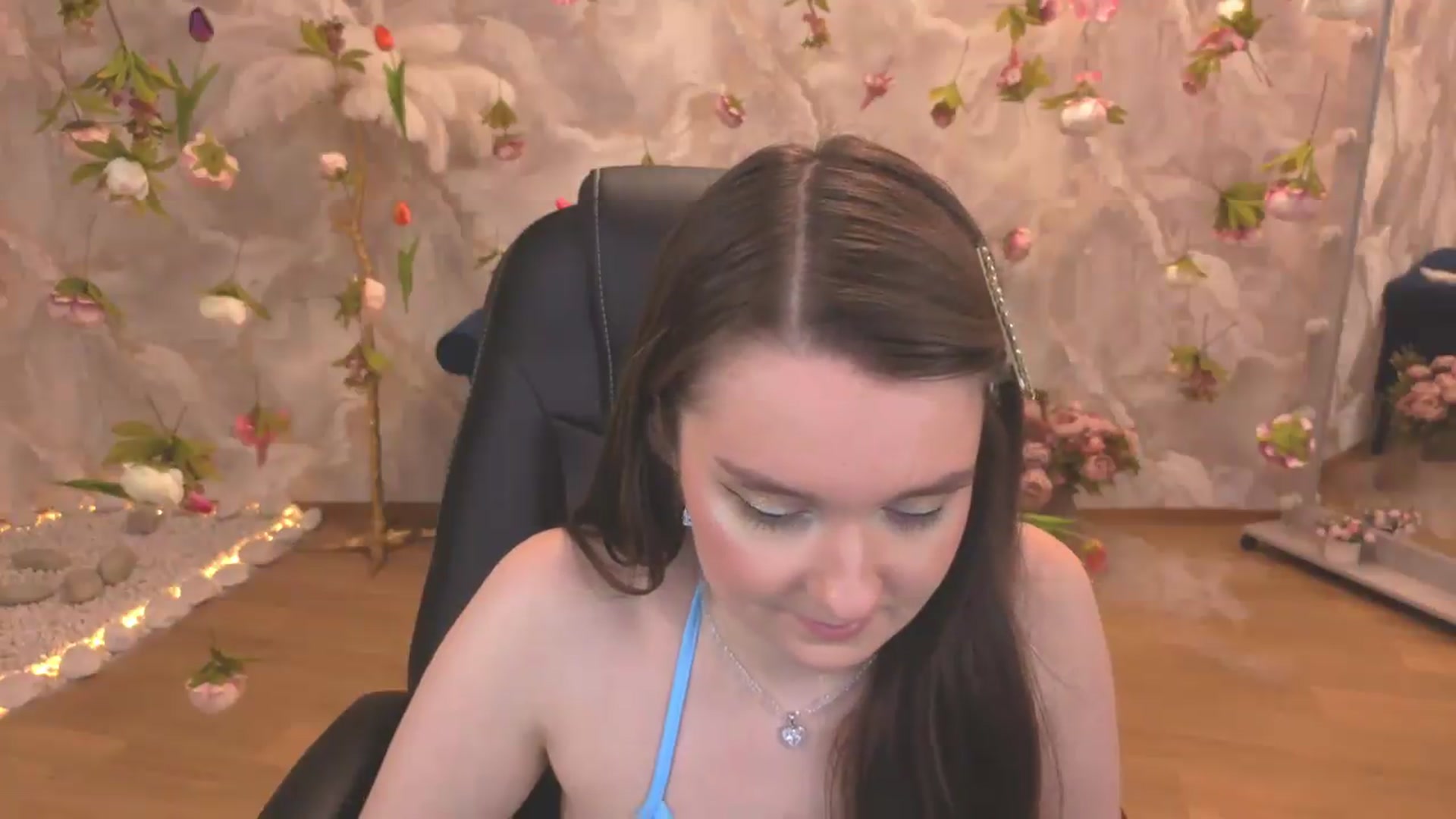 Gallery image thumbnail from Milim_Nava's myfreecams stream on, 06/29/2026, 24:56 image 6 of 20