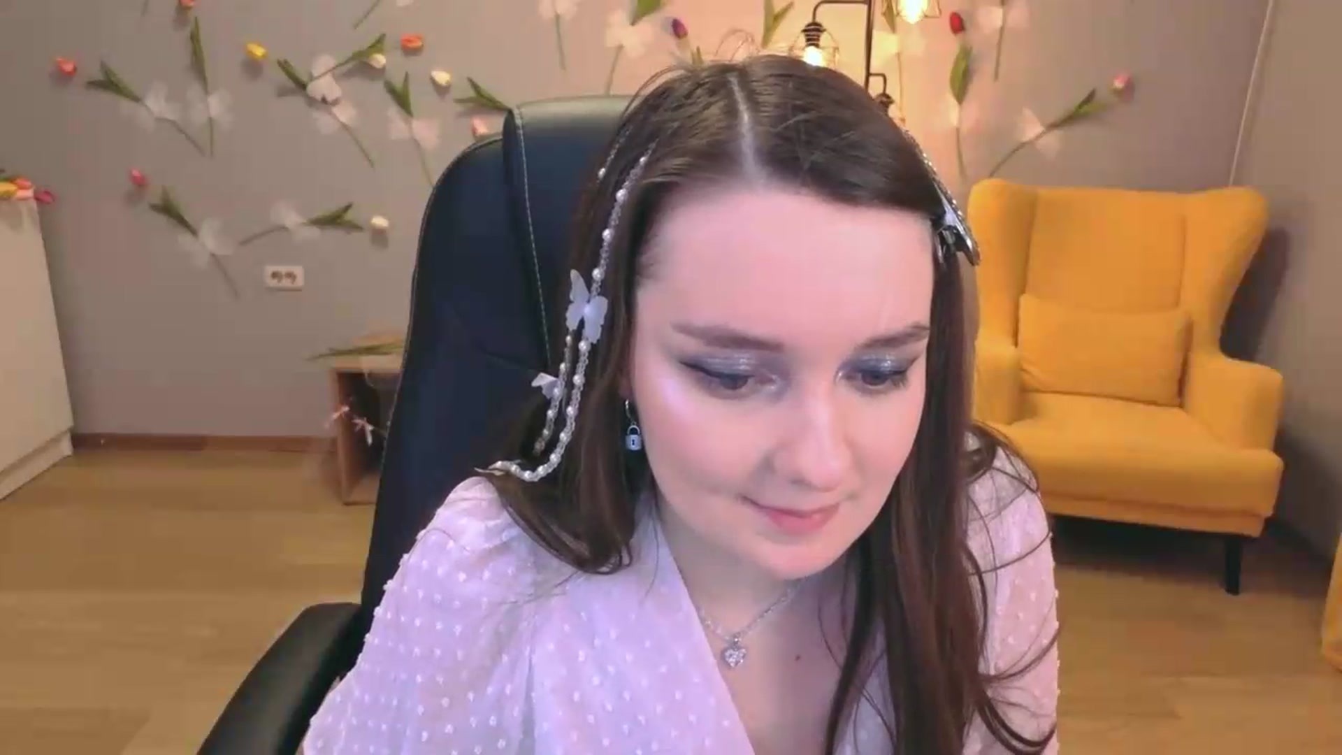 Gallery image thumbnail from Milim_Nava's myfreecams stream on, 06/30/2026, 24:46 image 12 of 20