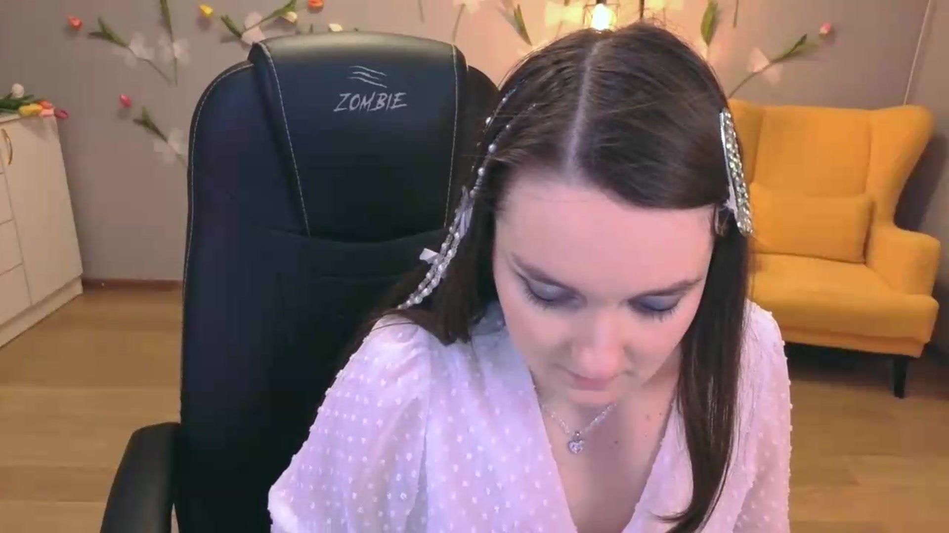 Gallery image thumbnail from Milim_Nava's myfreecams stream on, 06/30/2026, 24:46 image 15 of 20