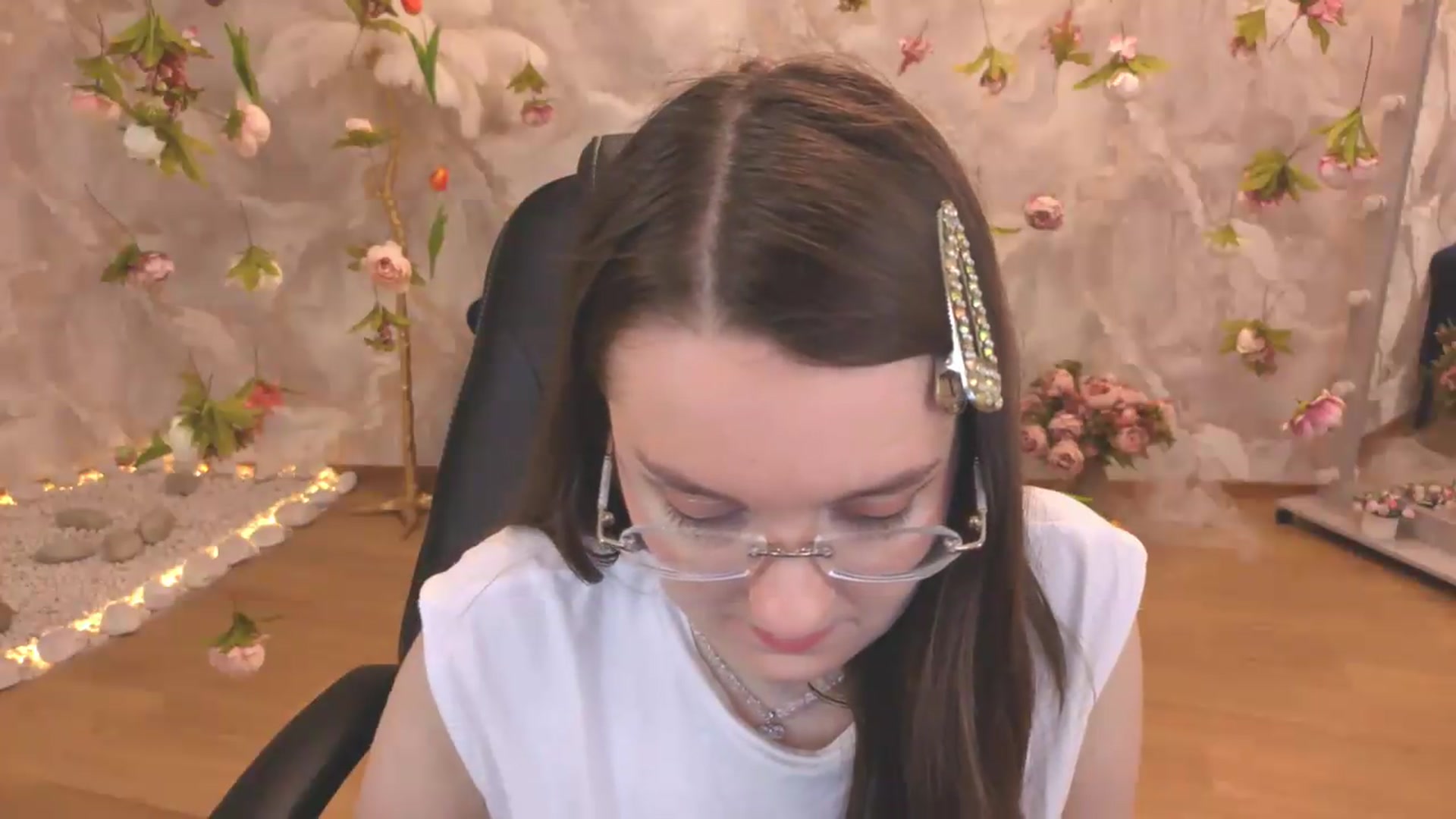 Gallery image thumbnail from Milim_Nava's myfreecams stream on, 06/30/2026, 19:38 image 12 of 20