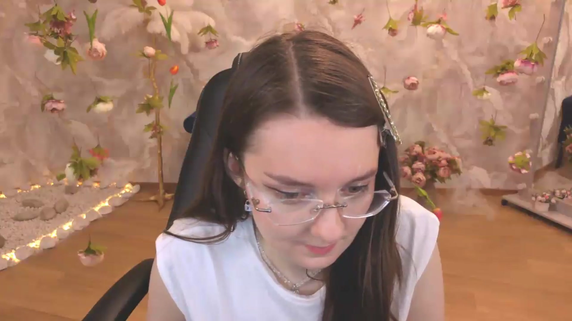 Gallery image thumbnail from Milim_Nava's myfreecams stream on, 06/30/2026, 19:38 image 15 of 20