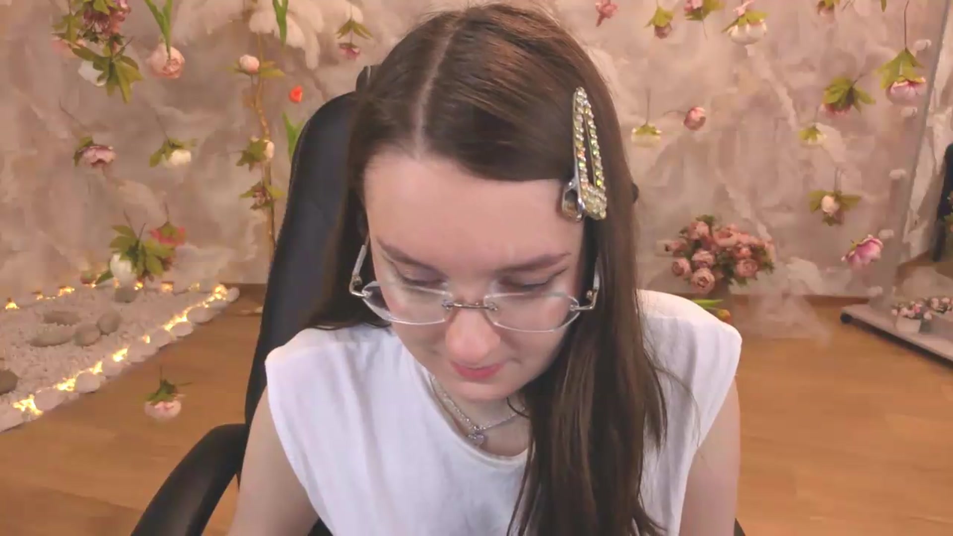 Gallery image thumbnail from Milim_Nava's myfreecams stream on, 06/30/2026, 19:38 image 10 of 20