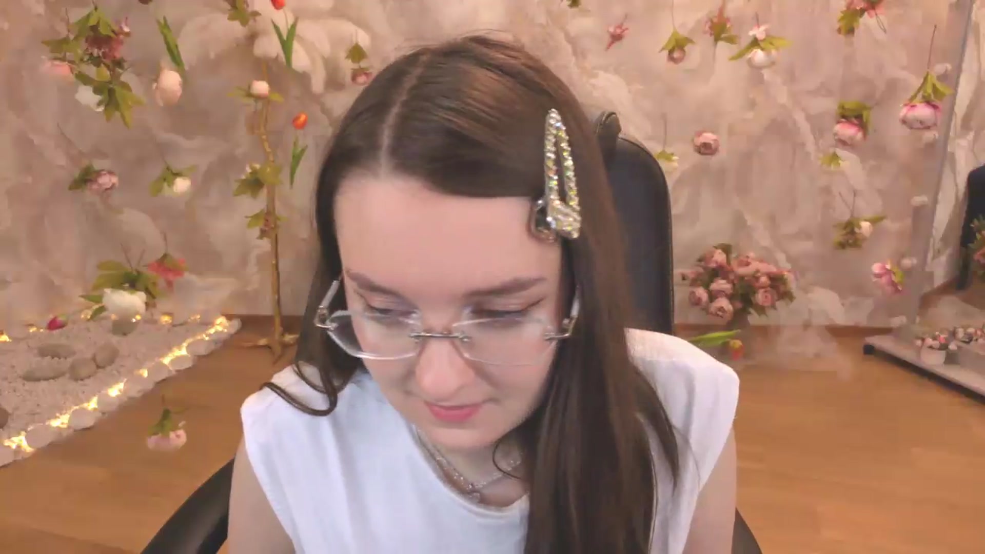 Gallery image thumbnail from Milim_Nava's myfreecams stream on, 06/30/2026, 19:38 image 13 of 20