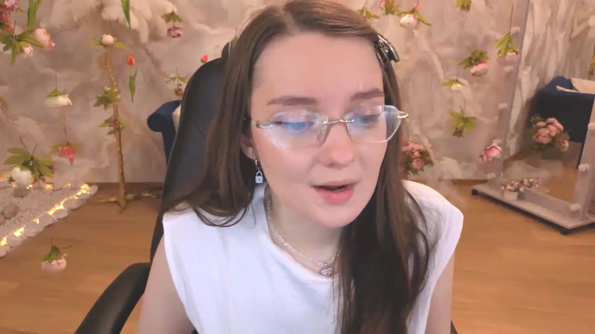 Gallery image thumbnail from Milim_Nava's myfreecams stream on, 06/30/2026, 22:40 image 17 of 20