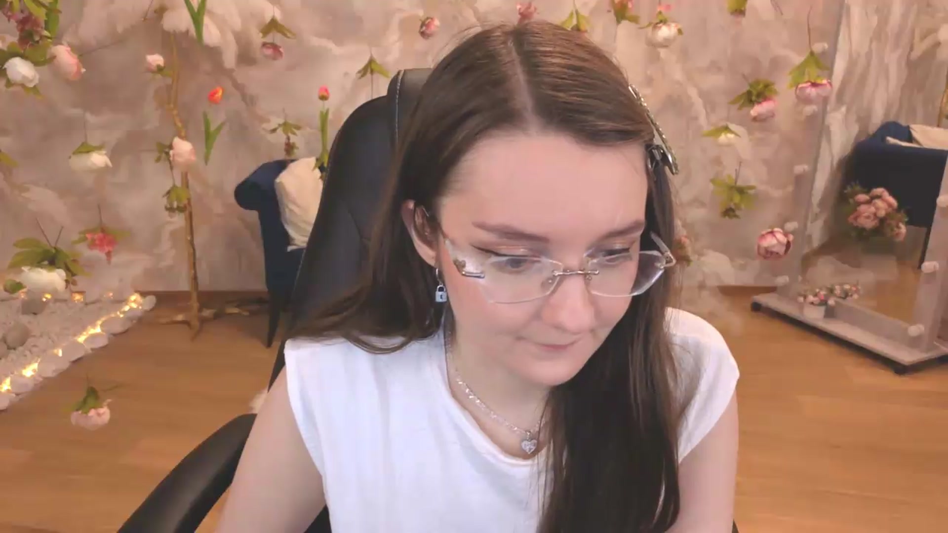 Gallery image thumbnail from Milim_Nava's myfreecams stream on, 06/30/2026, 22:40 image 20 of 20