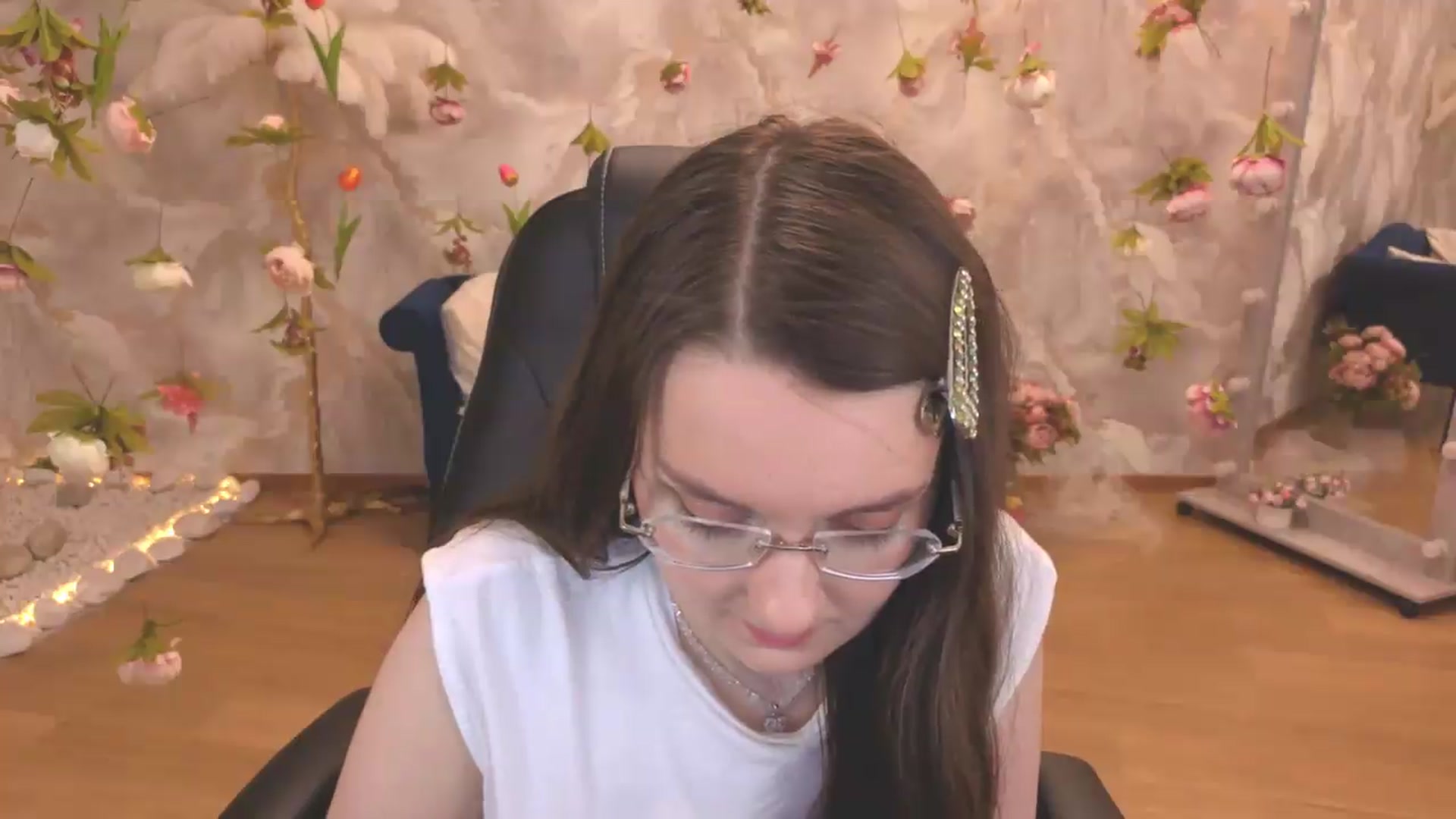 Gallery image thumbnail from Milim_Nava's myfreecams stream on, 06/30/2026, 23:29 image 19 of 20