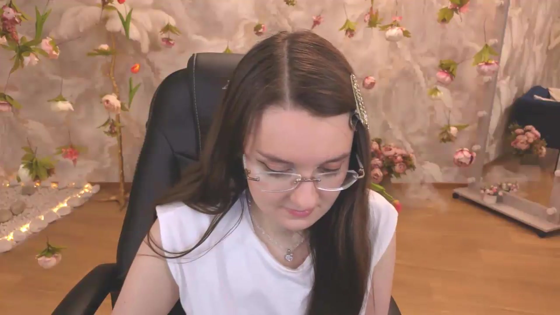 Gallery image thumbnail from Milim_Nava's myfreecams stream on, 06/30/2026, 23:29 image 11 of 20