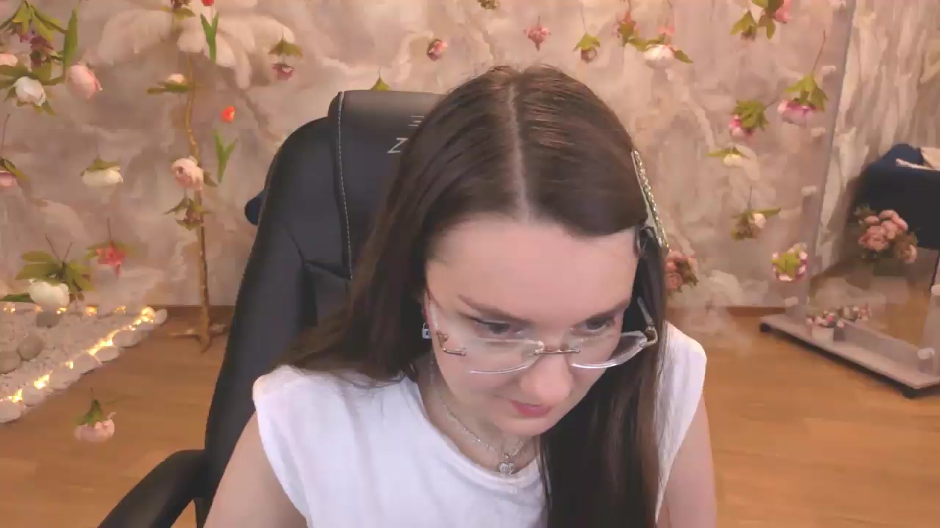 Gallery image thumbnail from Milim_Nava's myfreecams stream on, 06/30/2026, 23:29 image 10 of 20