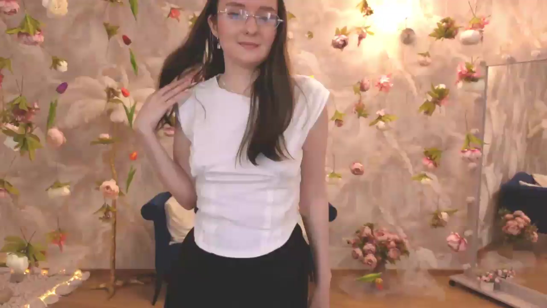 Gallery image thumbnail from Milim_Nava's myfreecams stream on, 06/30/2026, 23:29 image 4 of 20